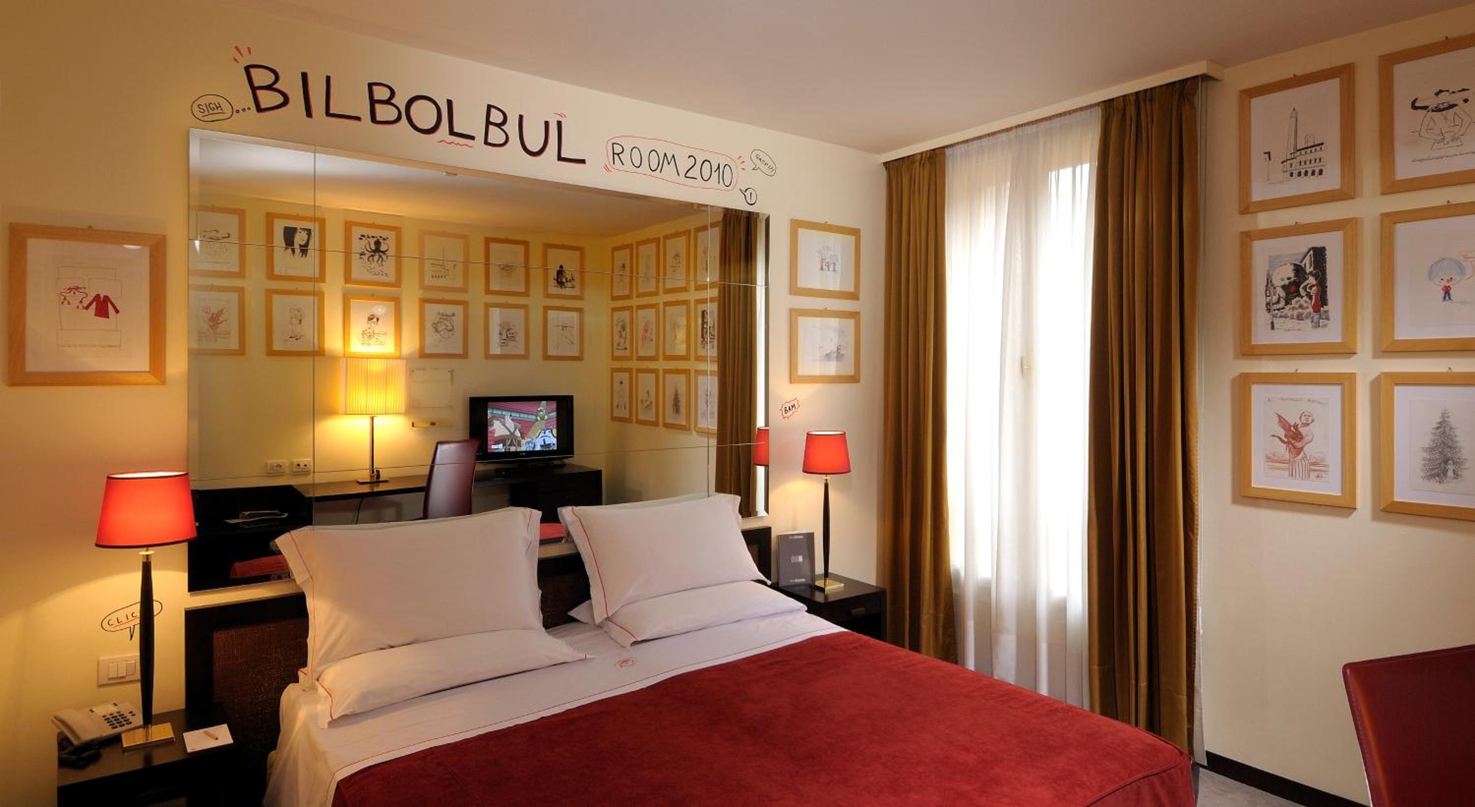 Double Room - Photo 16