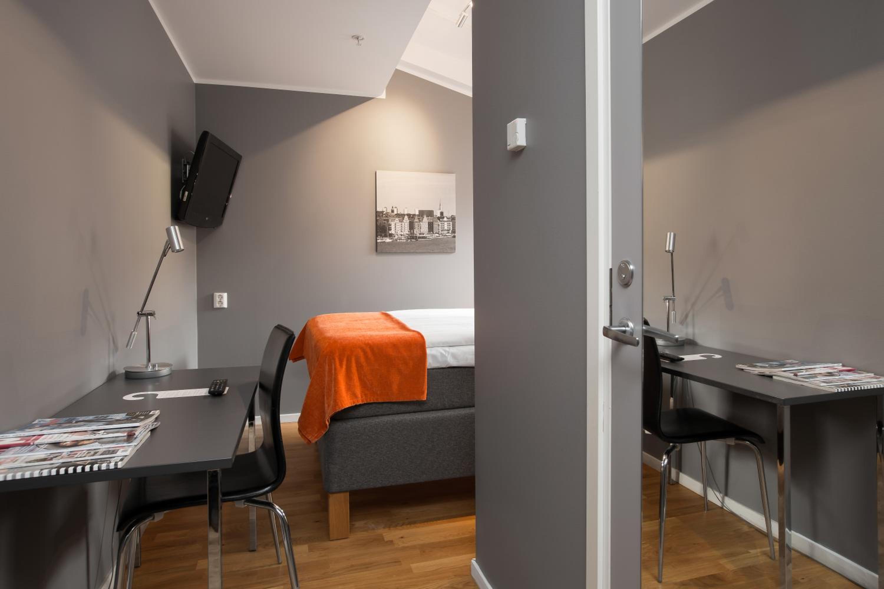 Economy Double Room without Window