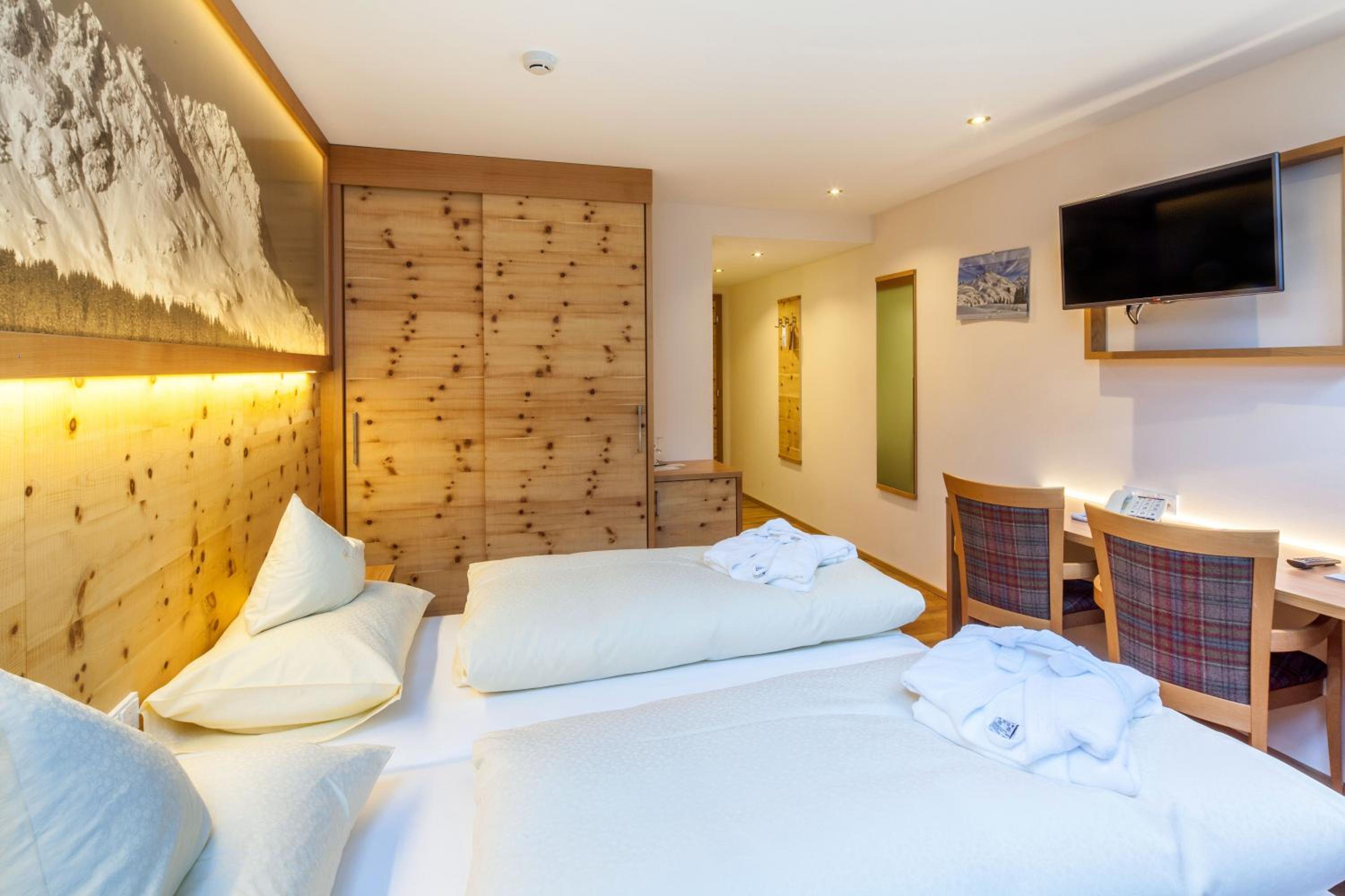 Twin Room photo 2