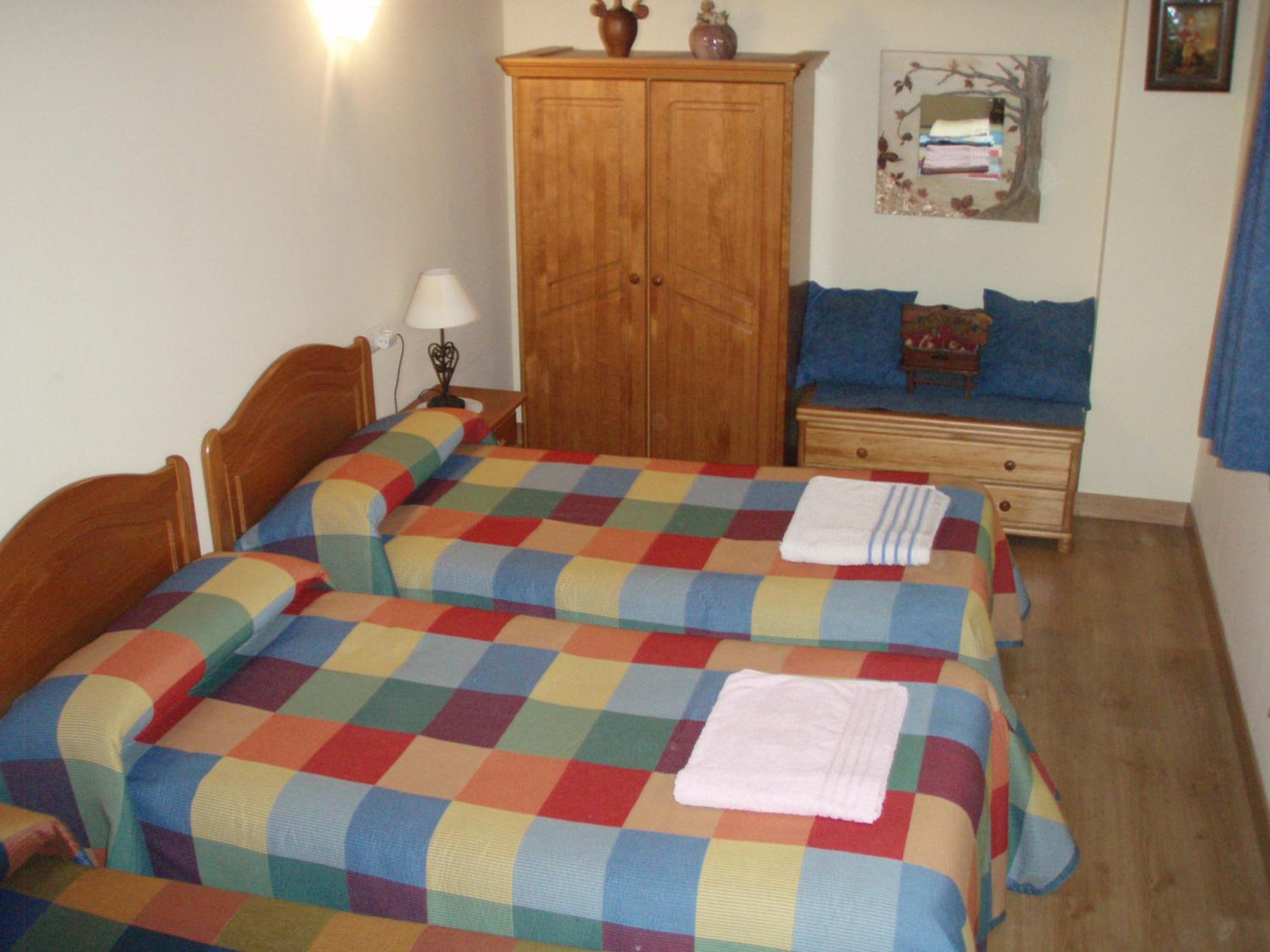 Triple Room with Shared Bathroom photo 3