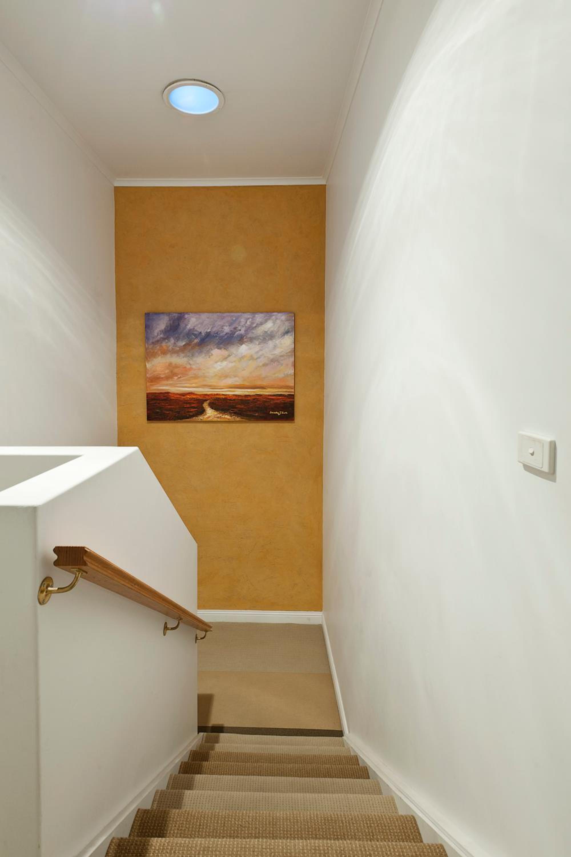 Apt 1: Four Bedroom Apartment at Marine Terrace (2xQn+3xSgl) photo 2