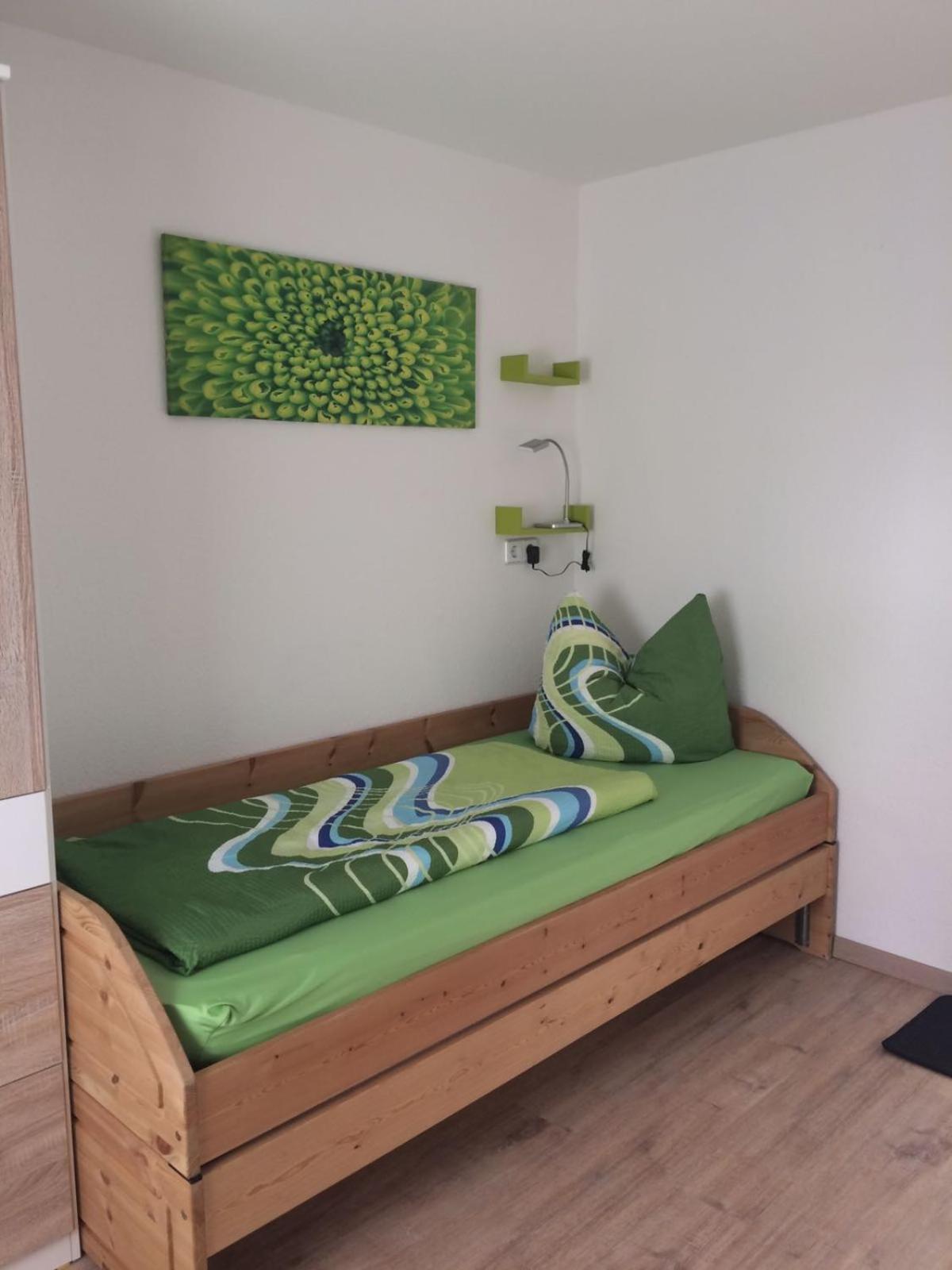 Apartment with Shower photo 2