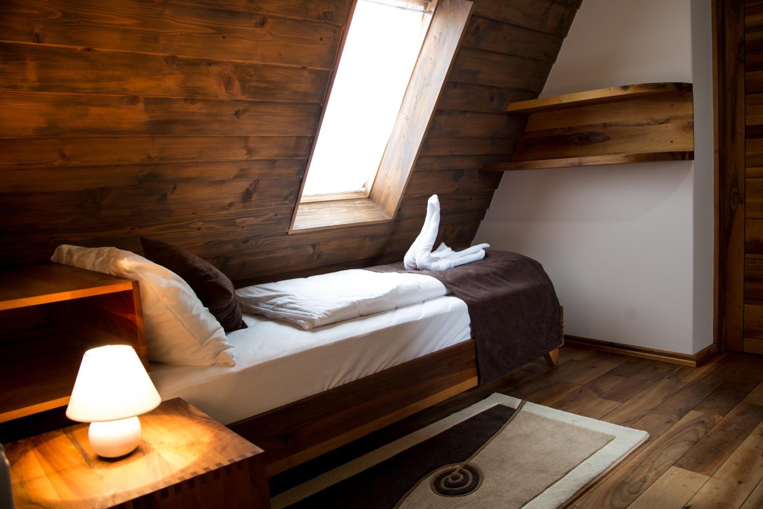 Basic Triple Room - Photo 7