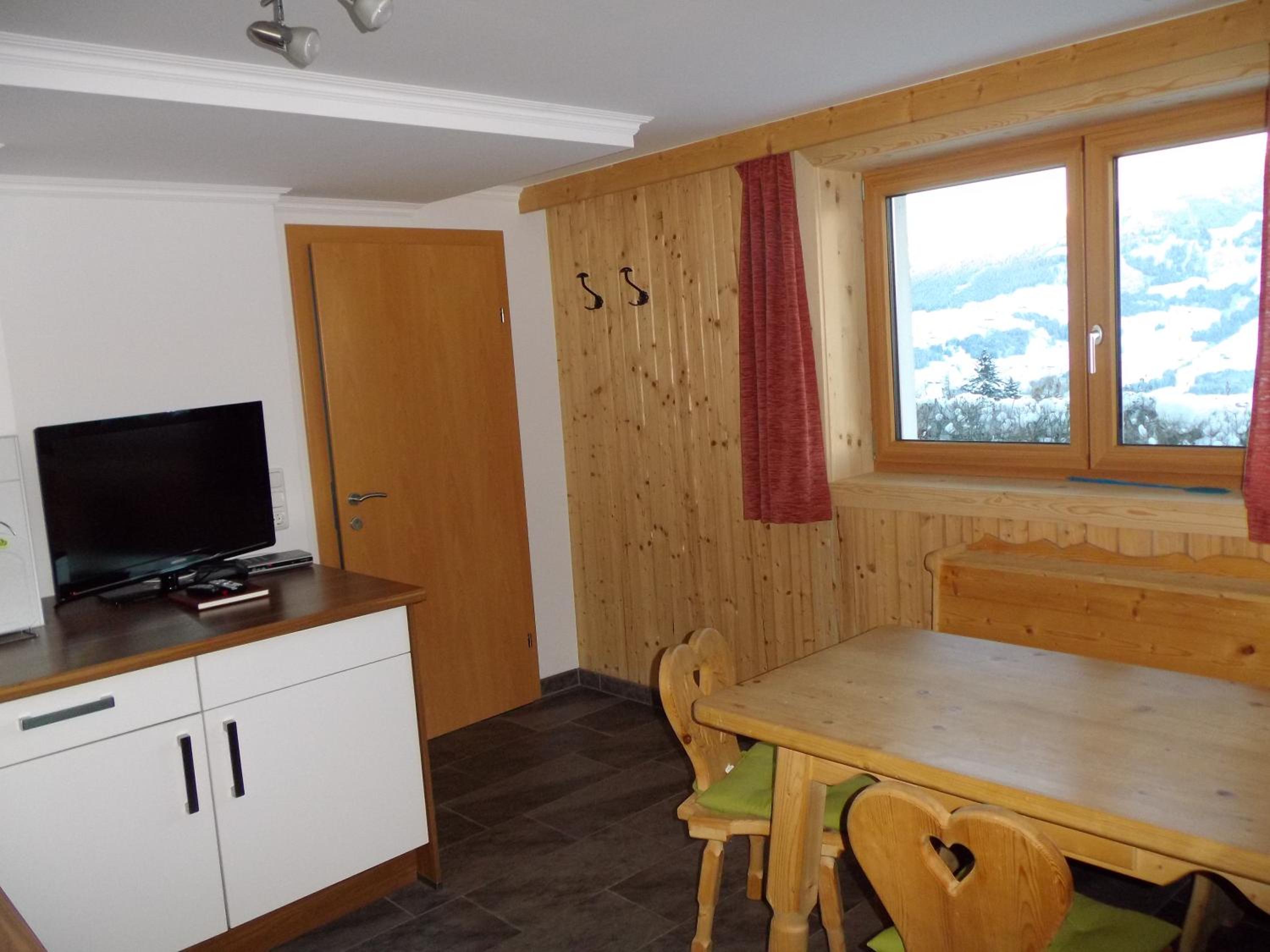 Two-Bedroom Apartment with Terrace photo 2