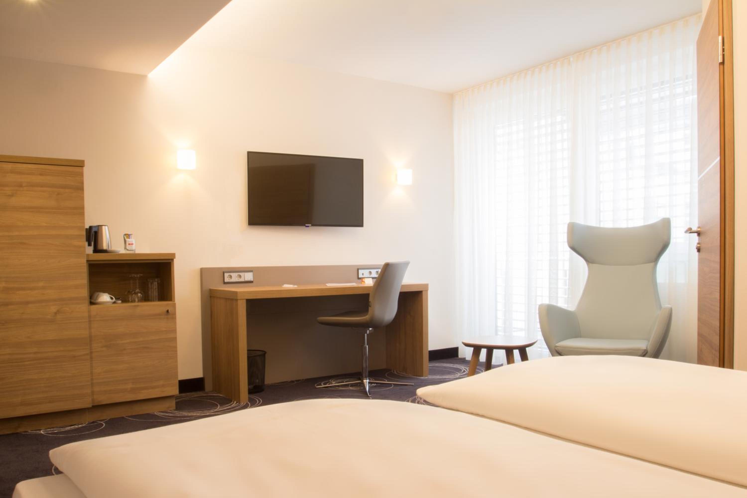 Standard Double Room - Photo 1