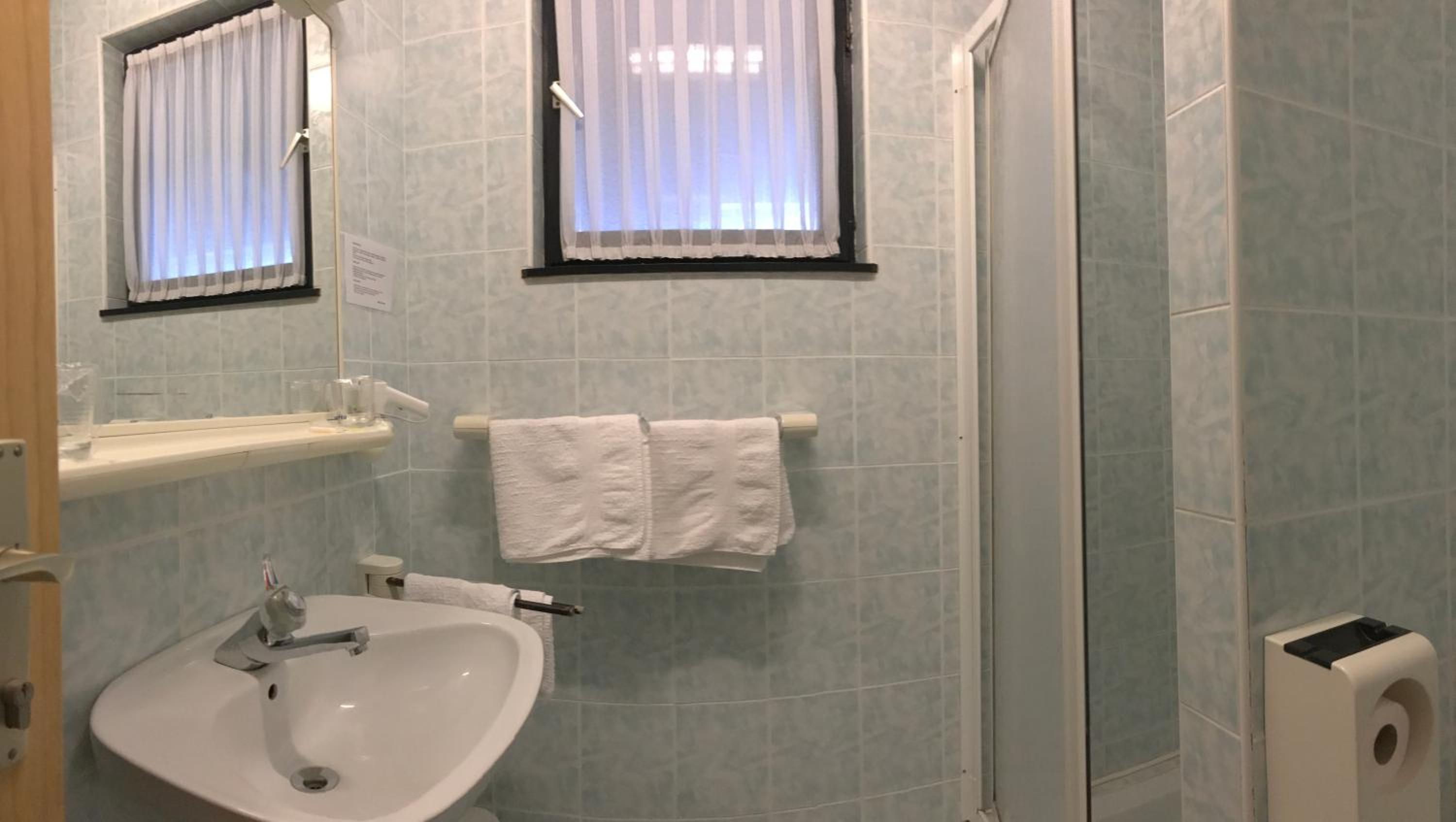 Twin Room with Balcony photo 2