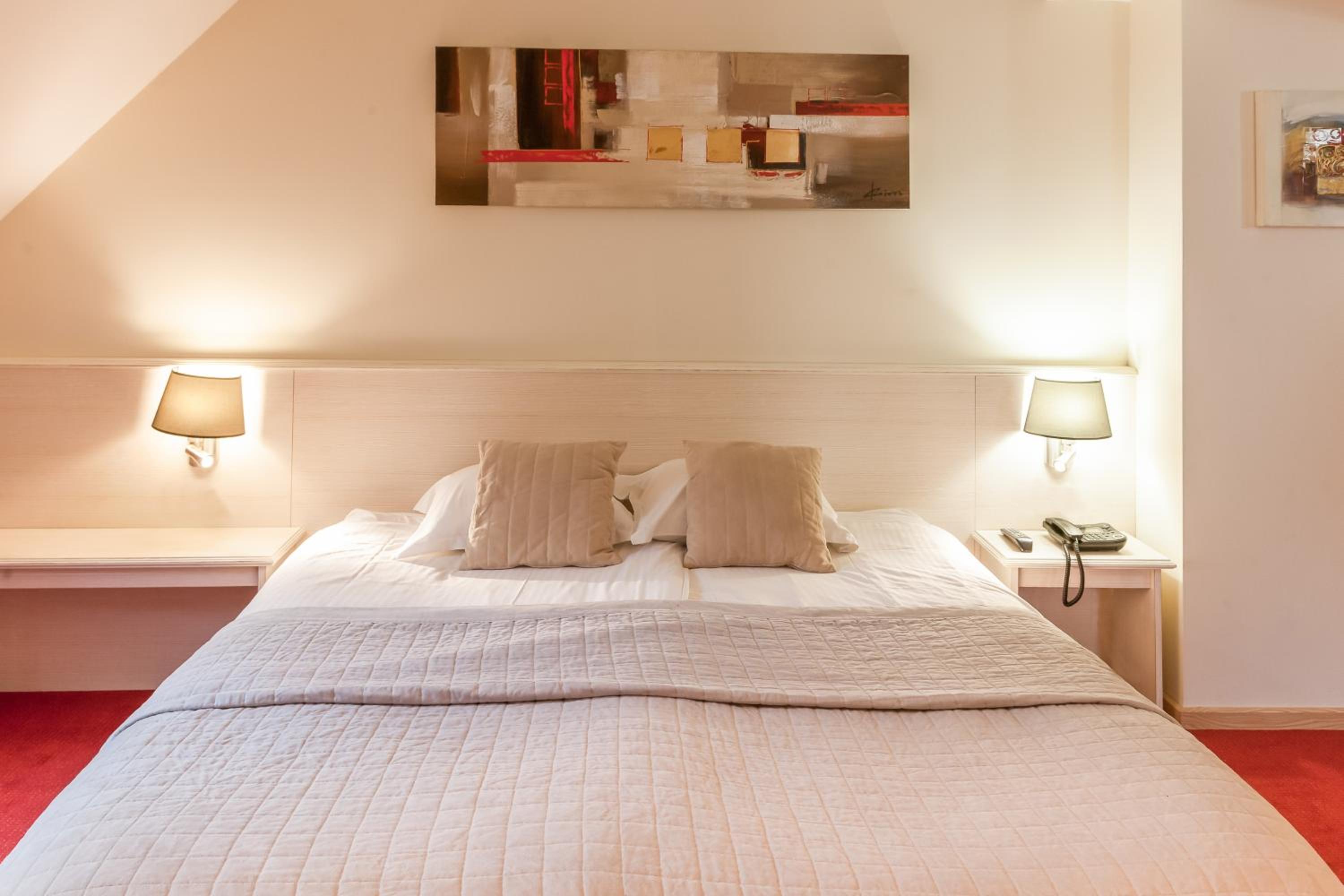Comfort Room - Photo 6