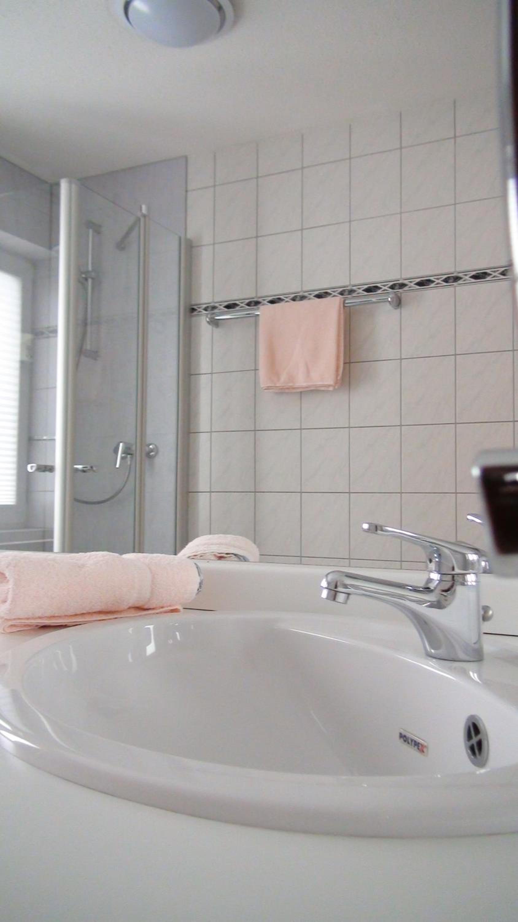Double Room with Shower photo 3