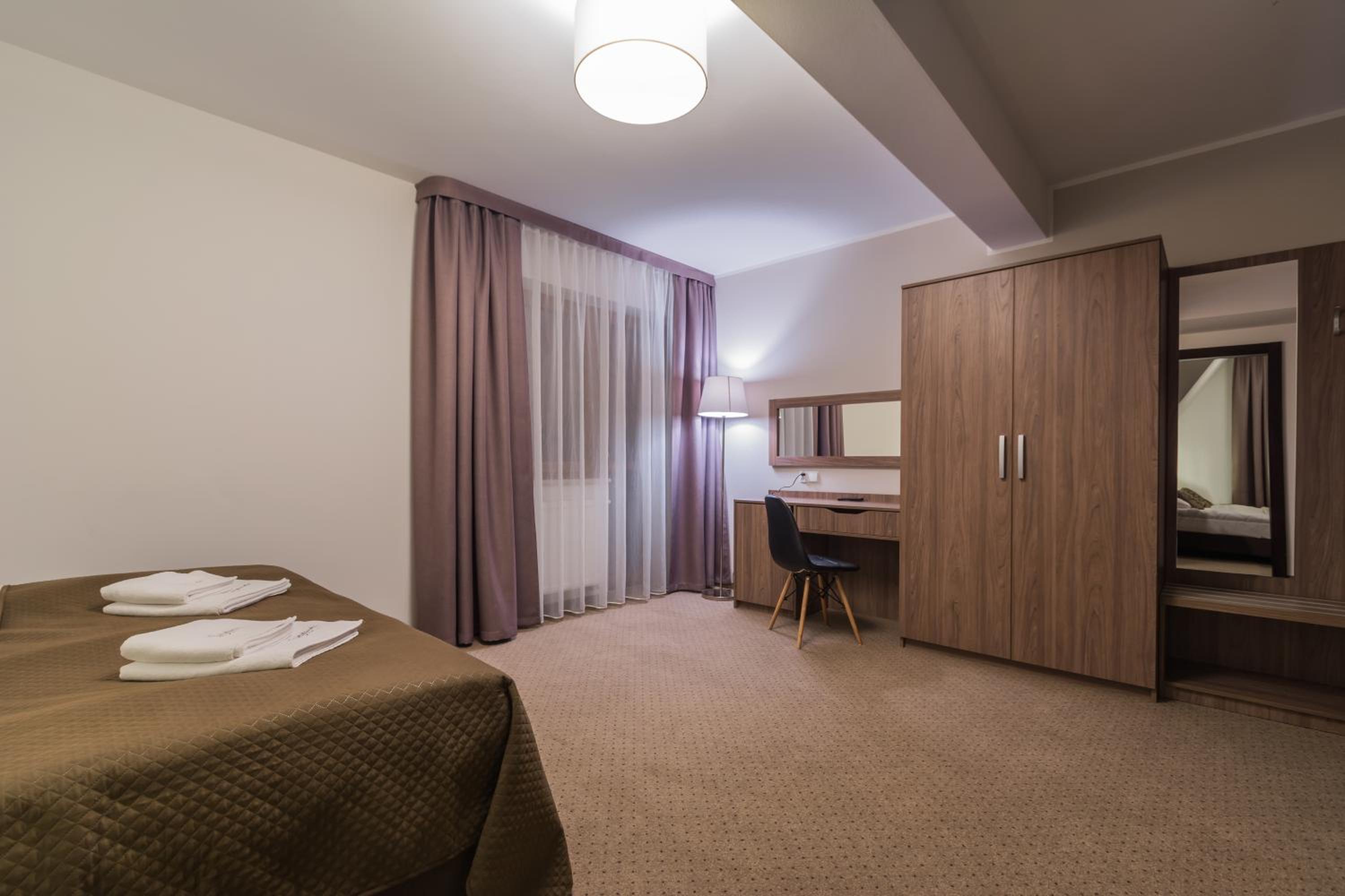 Triple Room - Photo 2