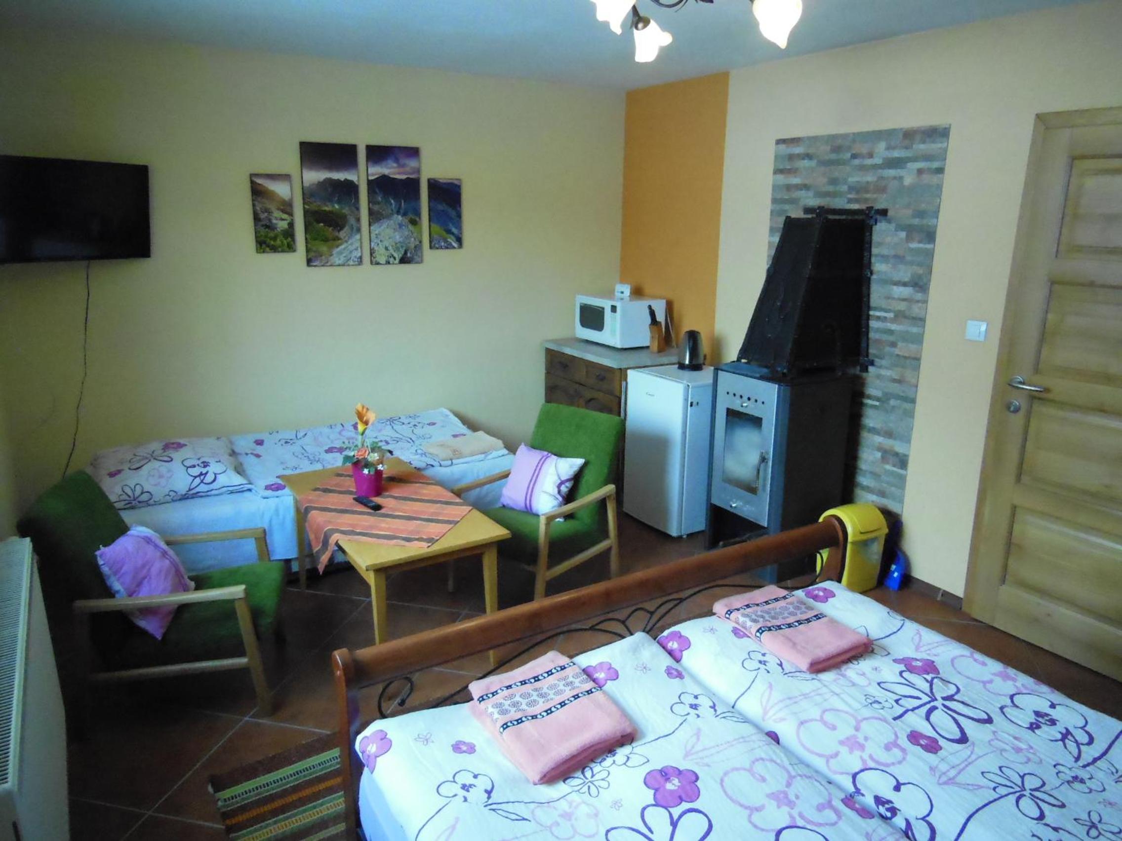 Double Room with Private Bathroom photo 1