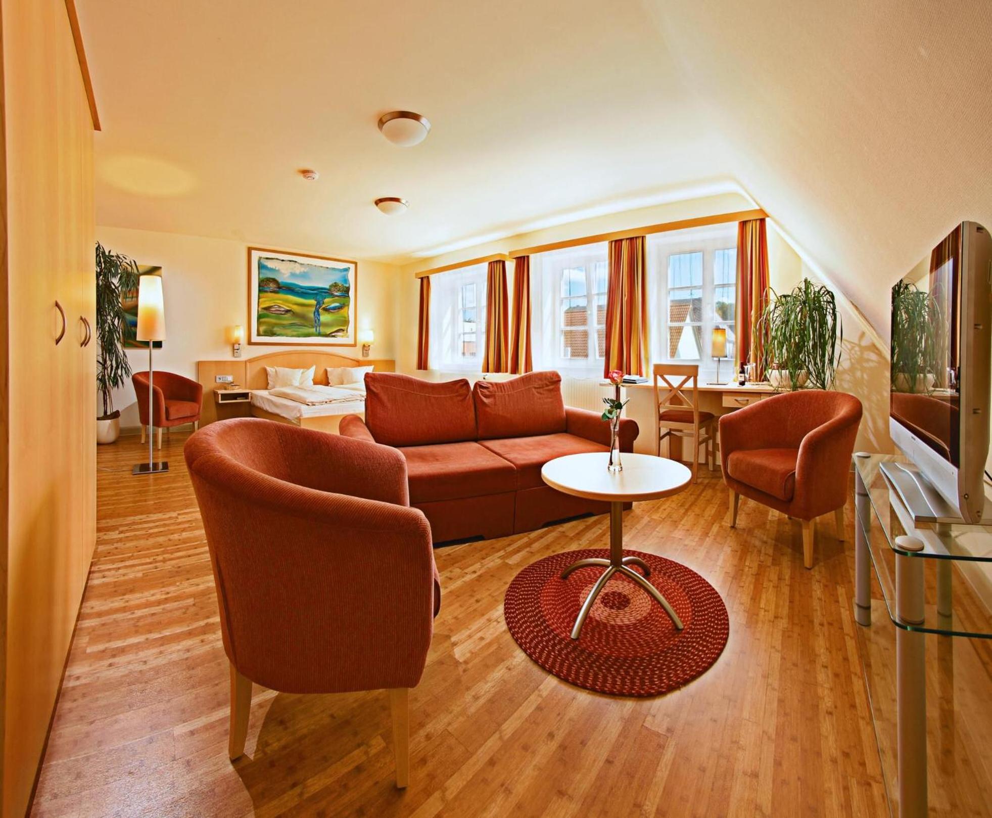 Junior Suite with Garden View photo 1