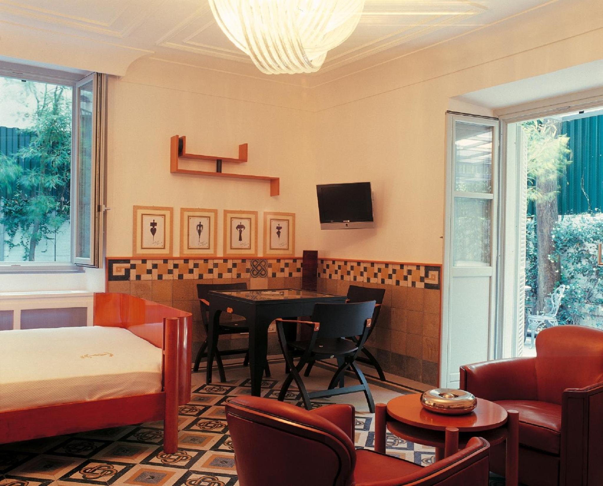 Deluxe Triple Room photo 2
