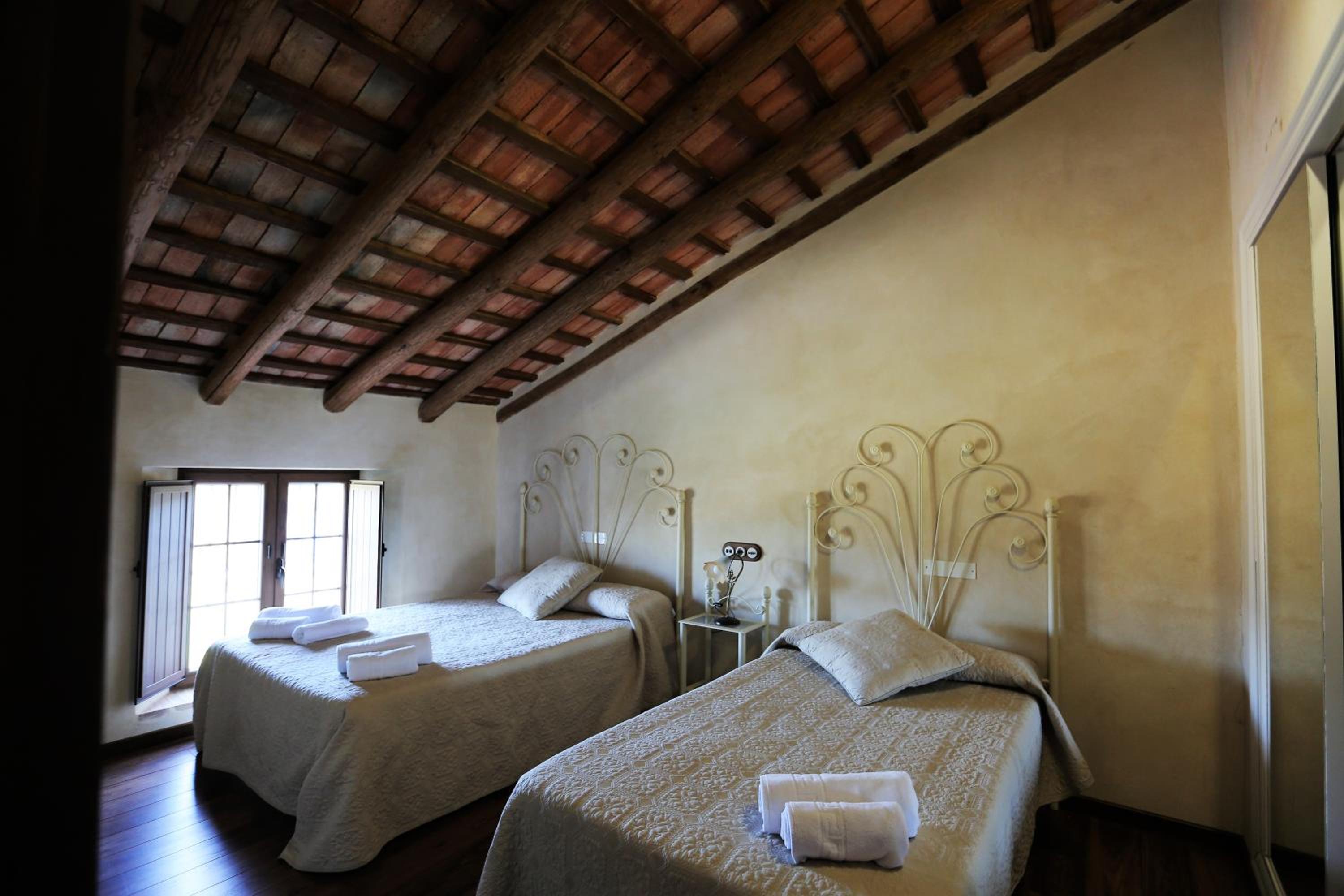Two-Bedroom House photo 3