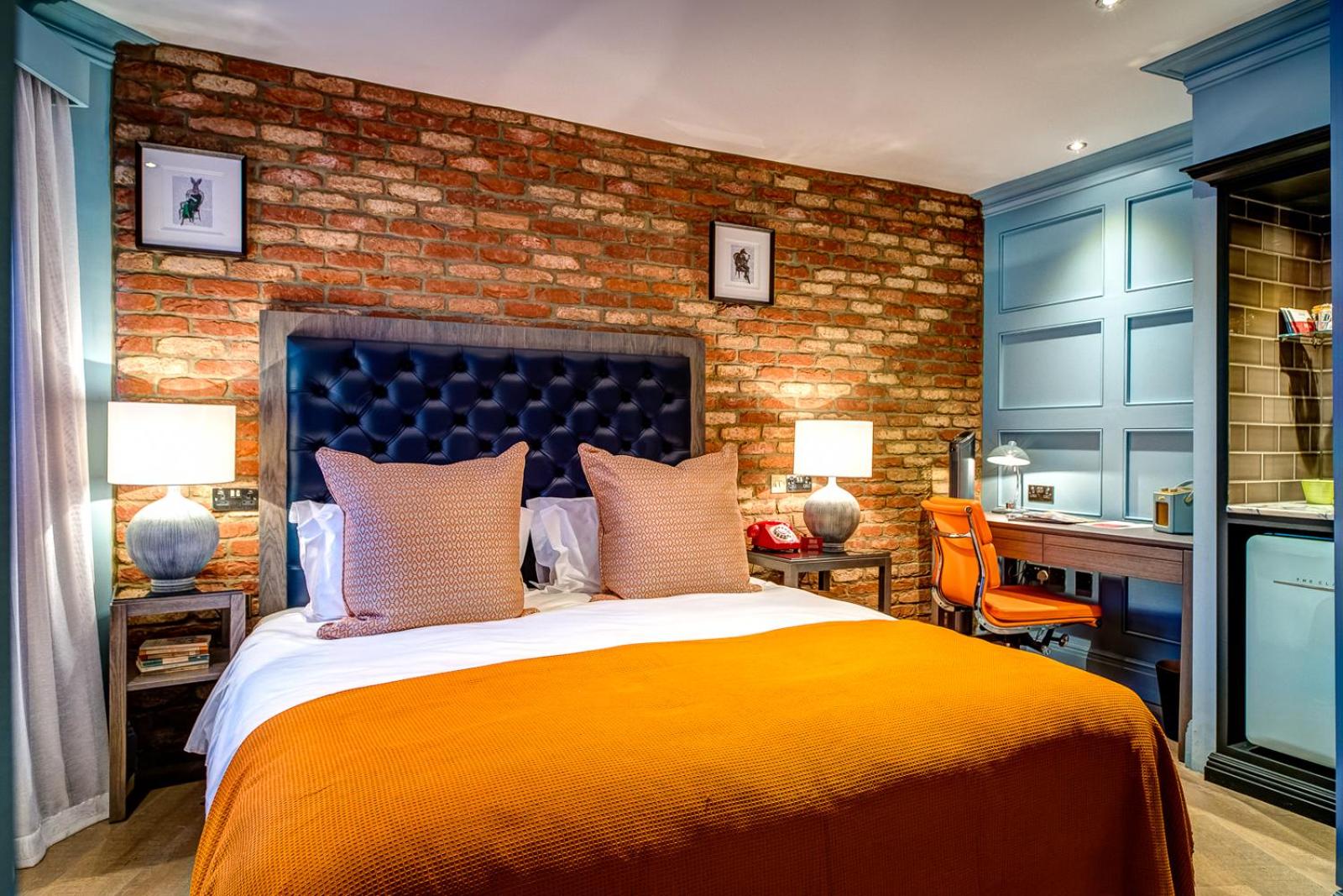 Cozy Double Room