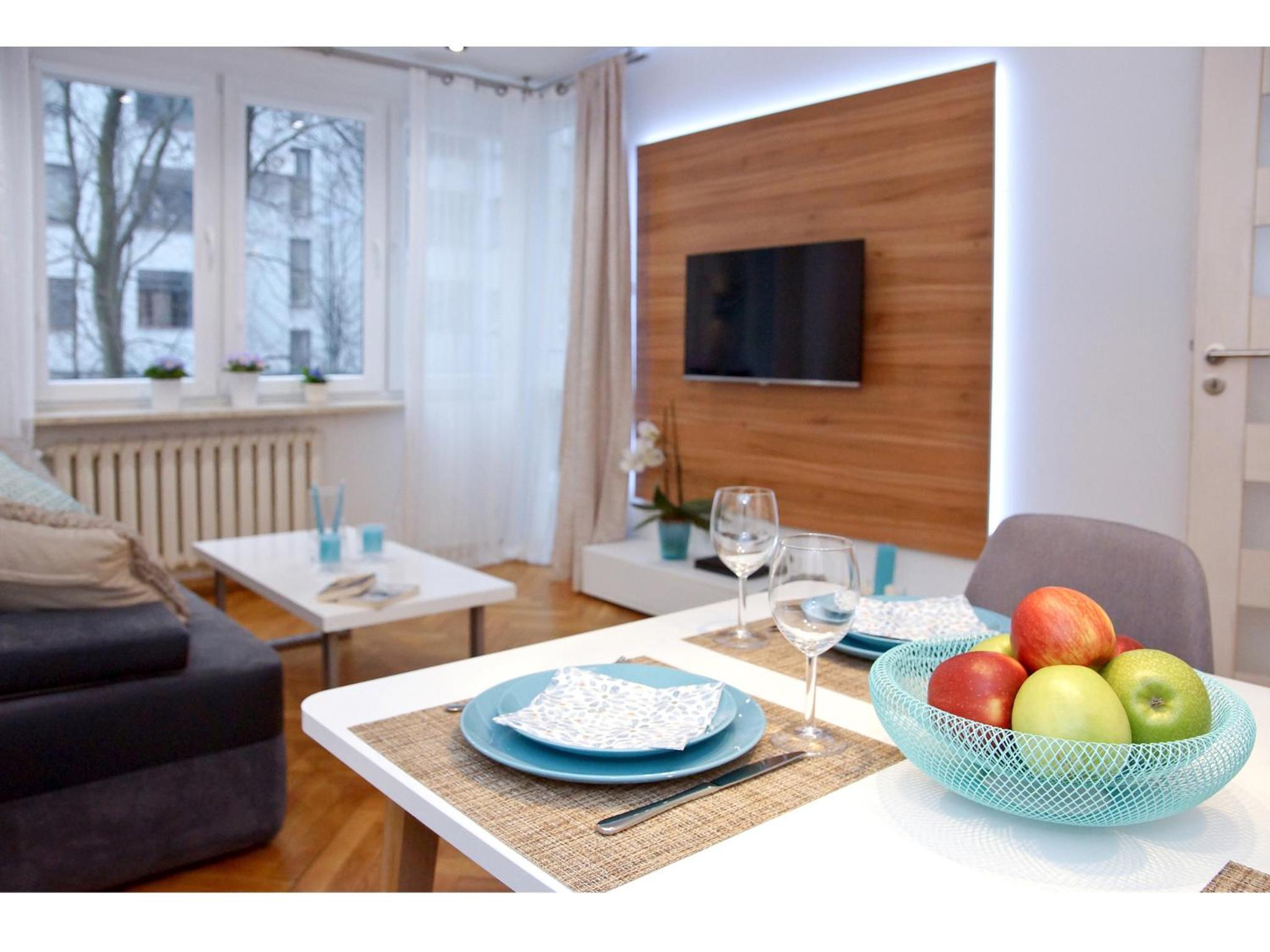One-Bedroom Apartment - Photo 1