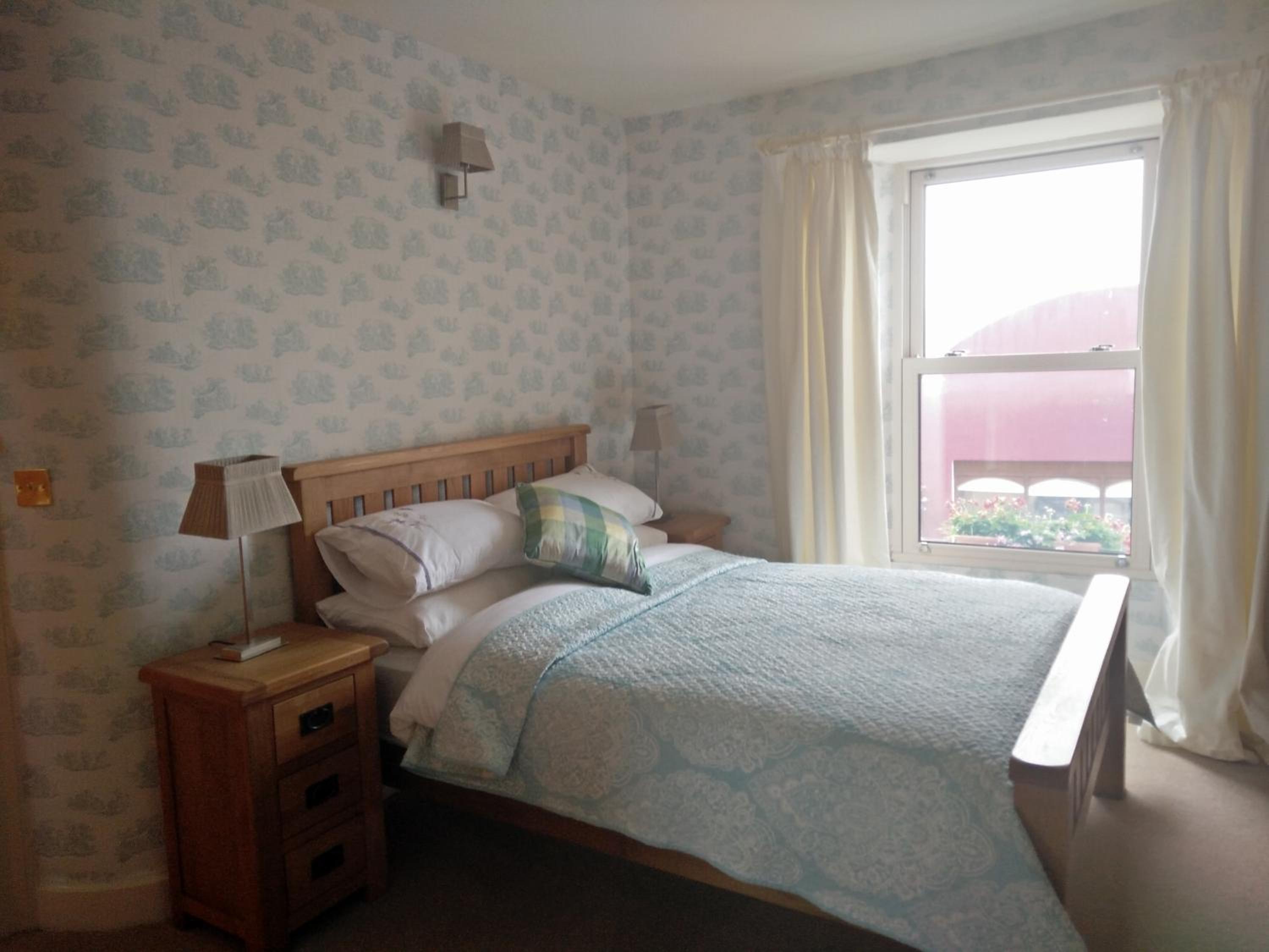 Double Room with Private Bathroom photo 3