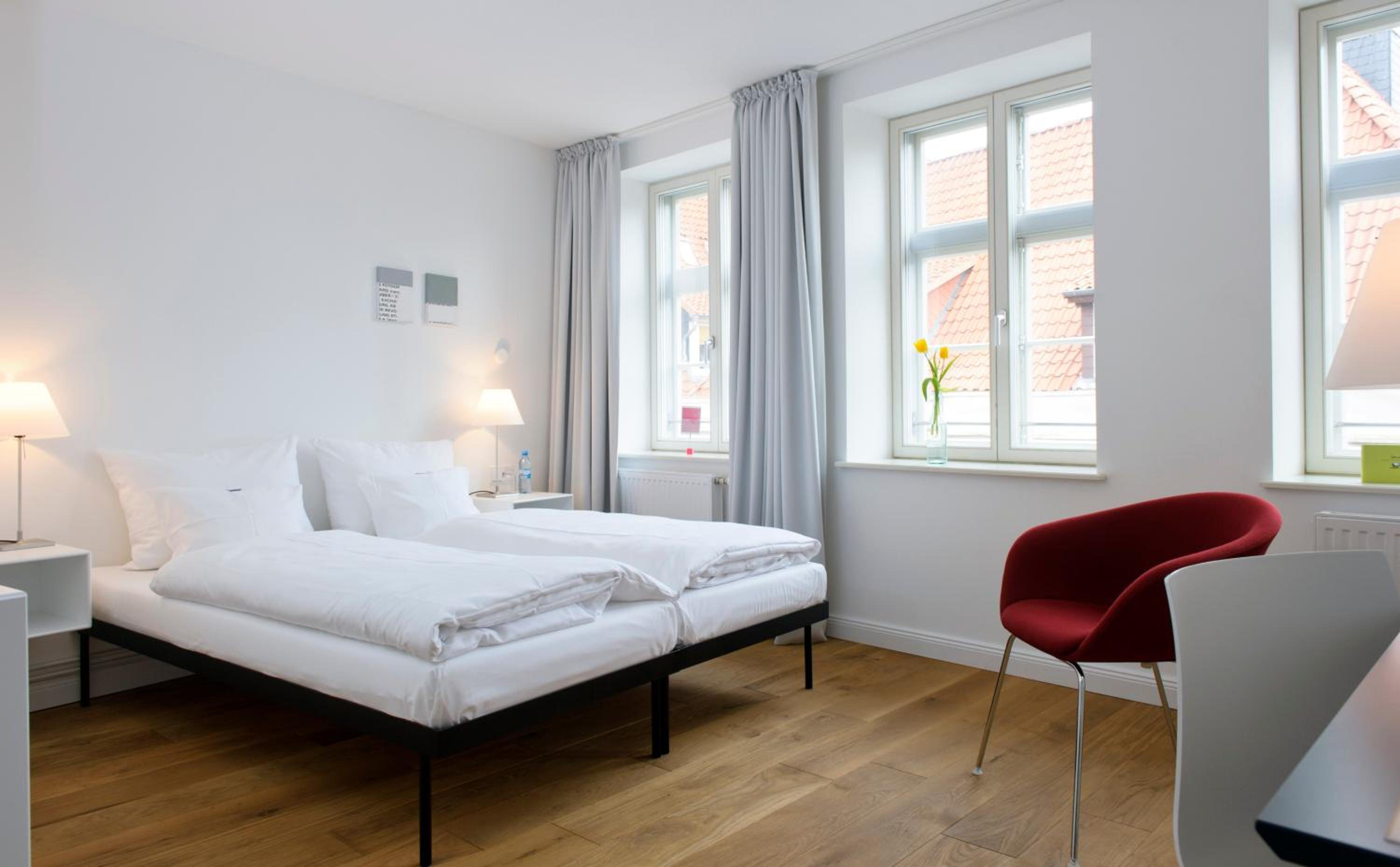 Double Room - Photo 10