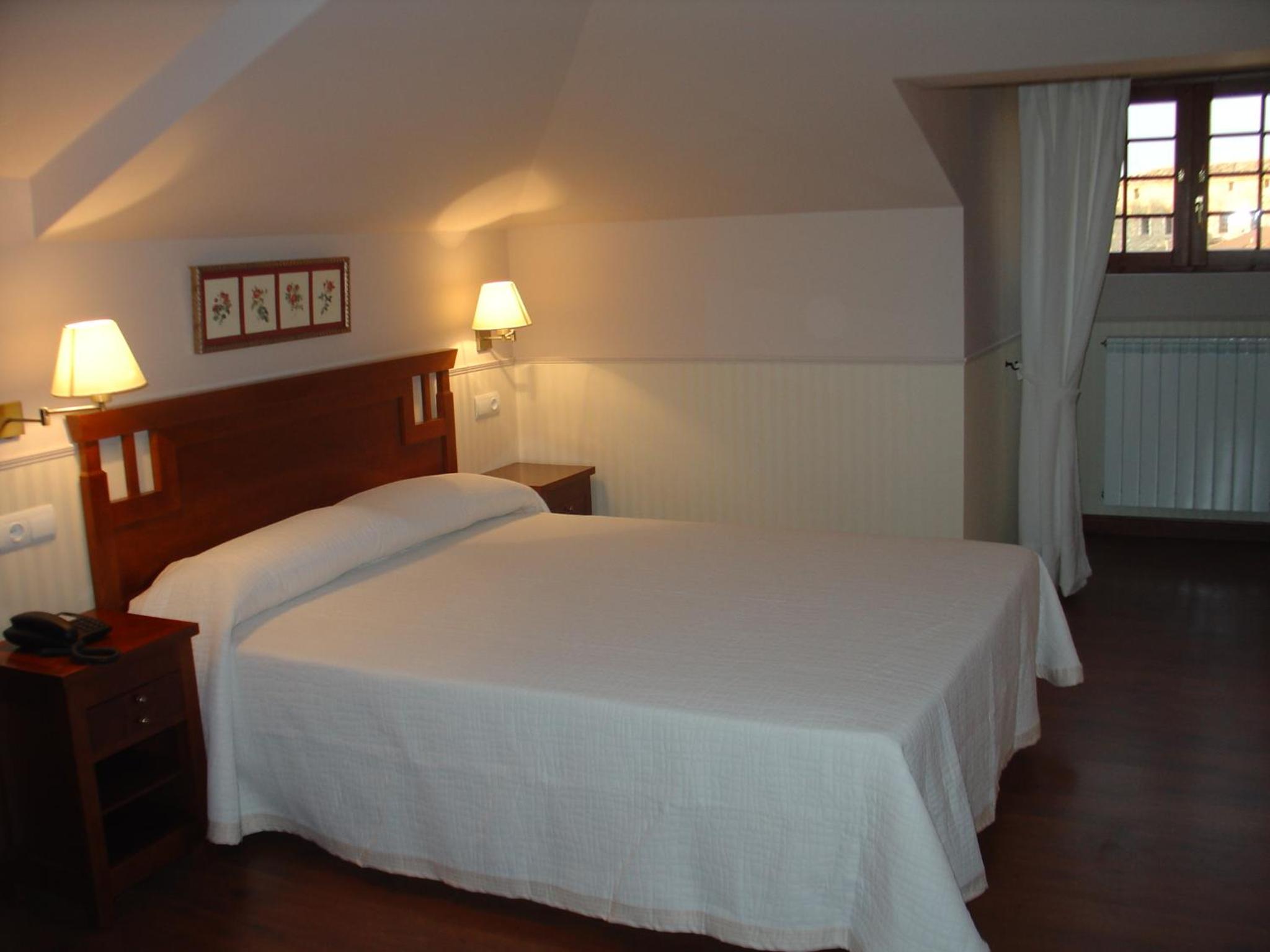 Double Room - Photo 1