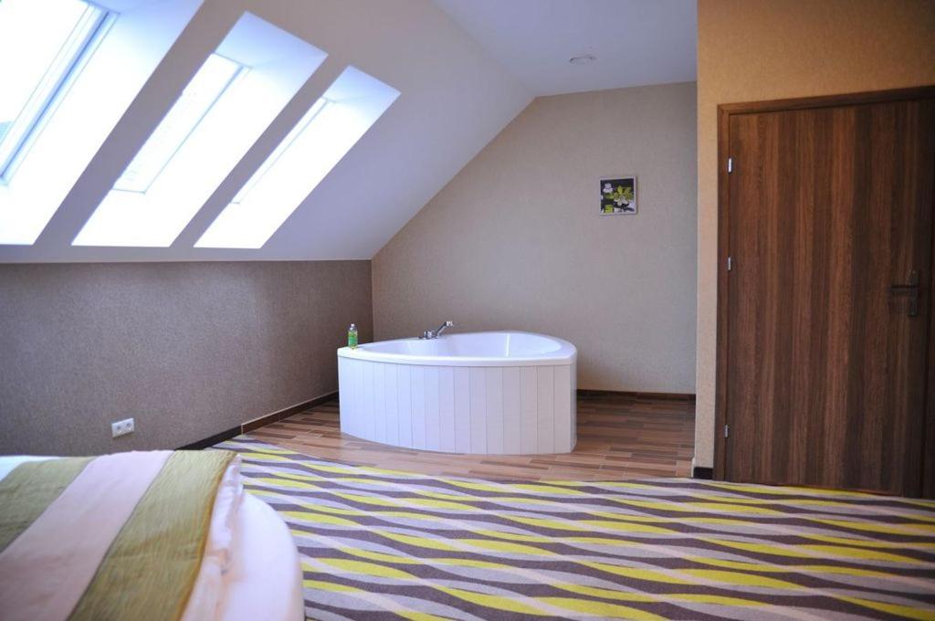 Superior King Room photo 2