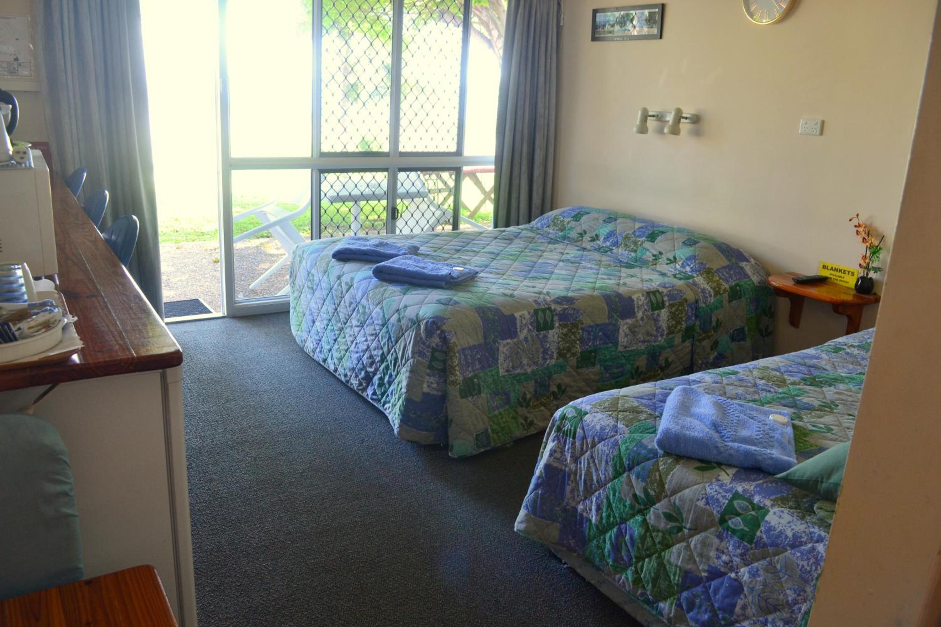 Standard Double Room photo 2