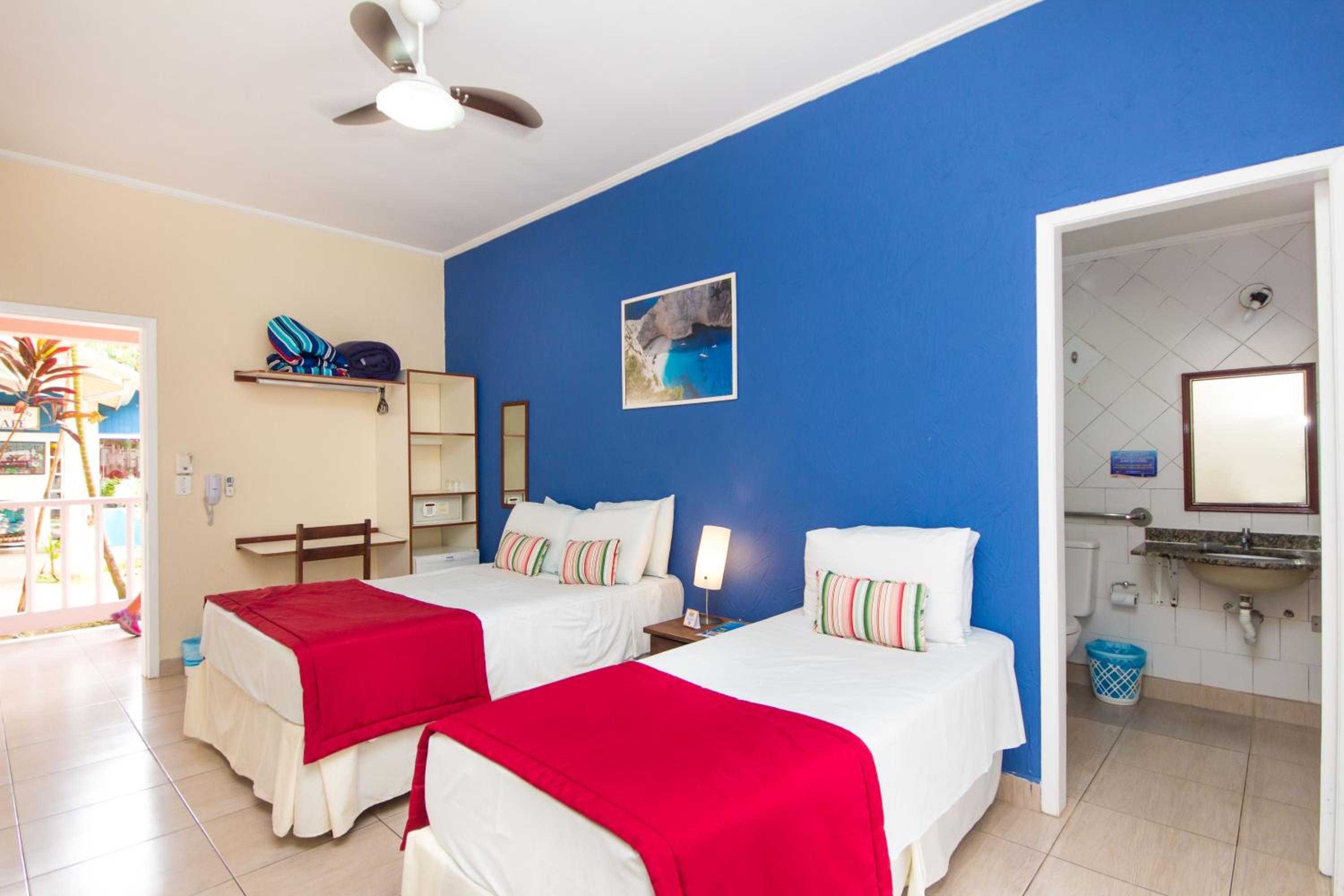 Family Suite (3 Adults) photo 3