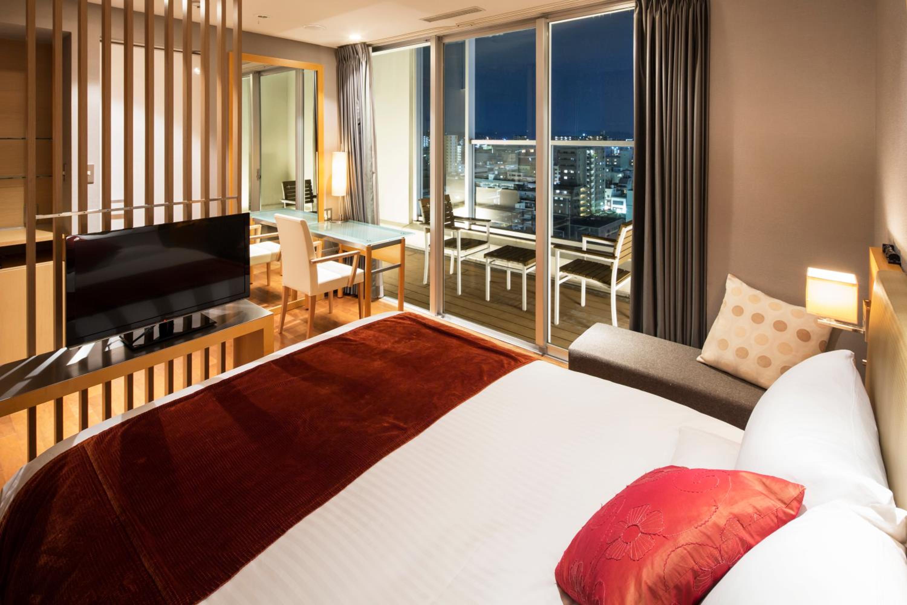 Deluxe Double Room - Non-Smoking - Photo 5