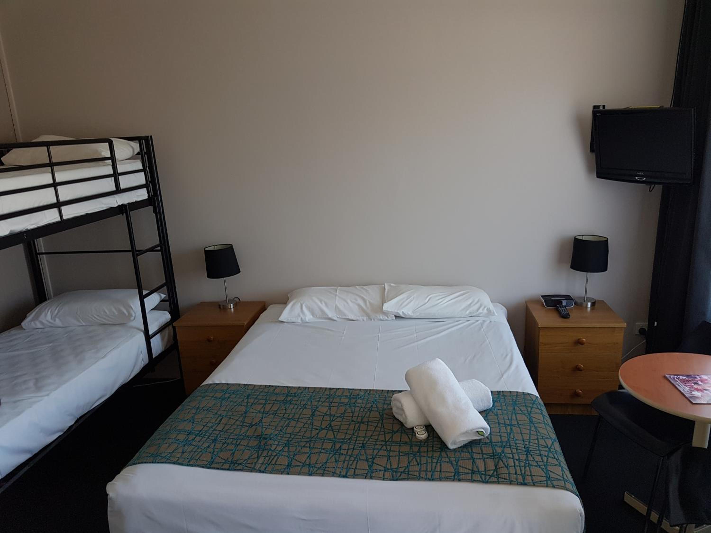 Deluxe Triple Room photo 1