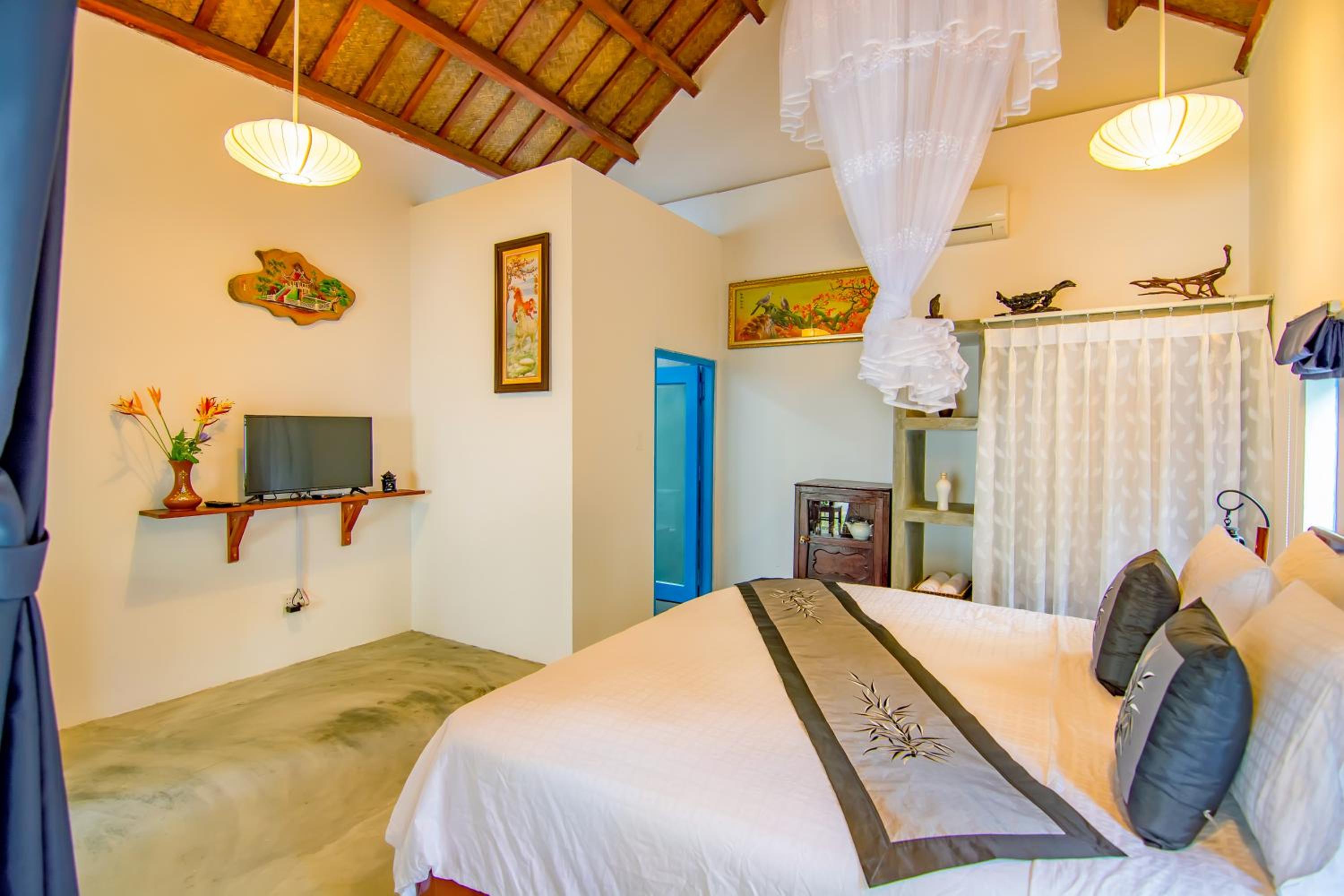 Classic Double Room