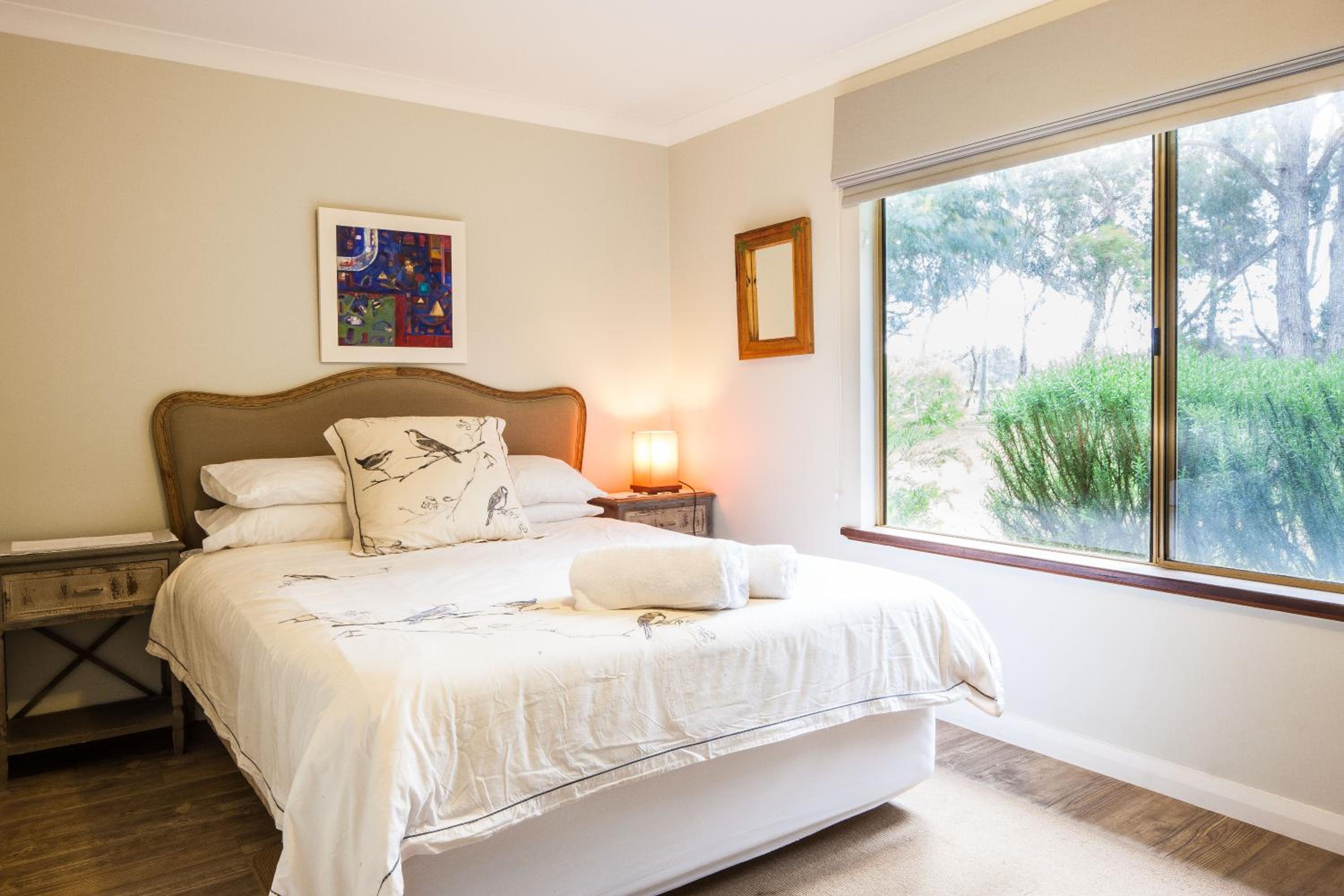 Three-Bedroom Villa with Lake View