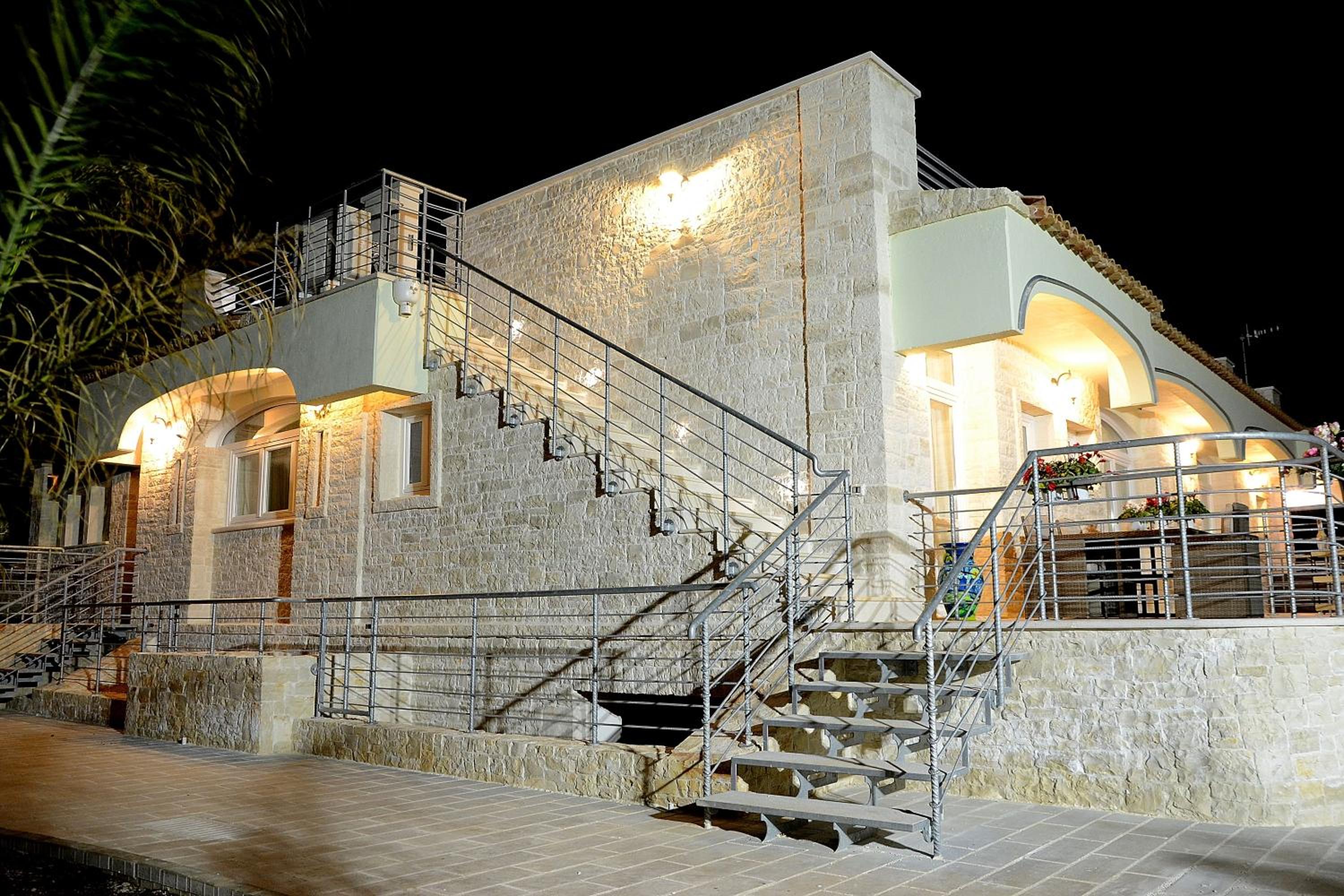 Double Room with Terrace photo 2