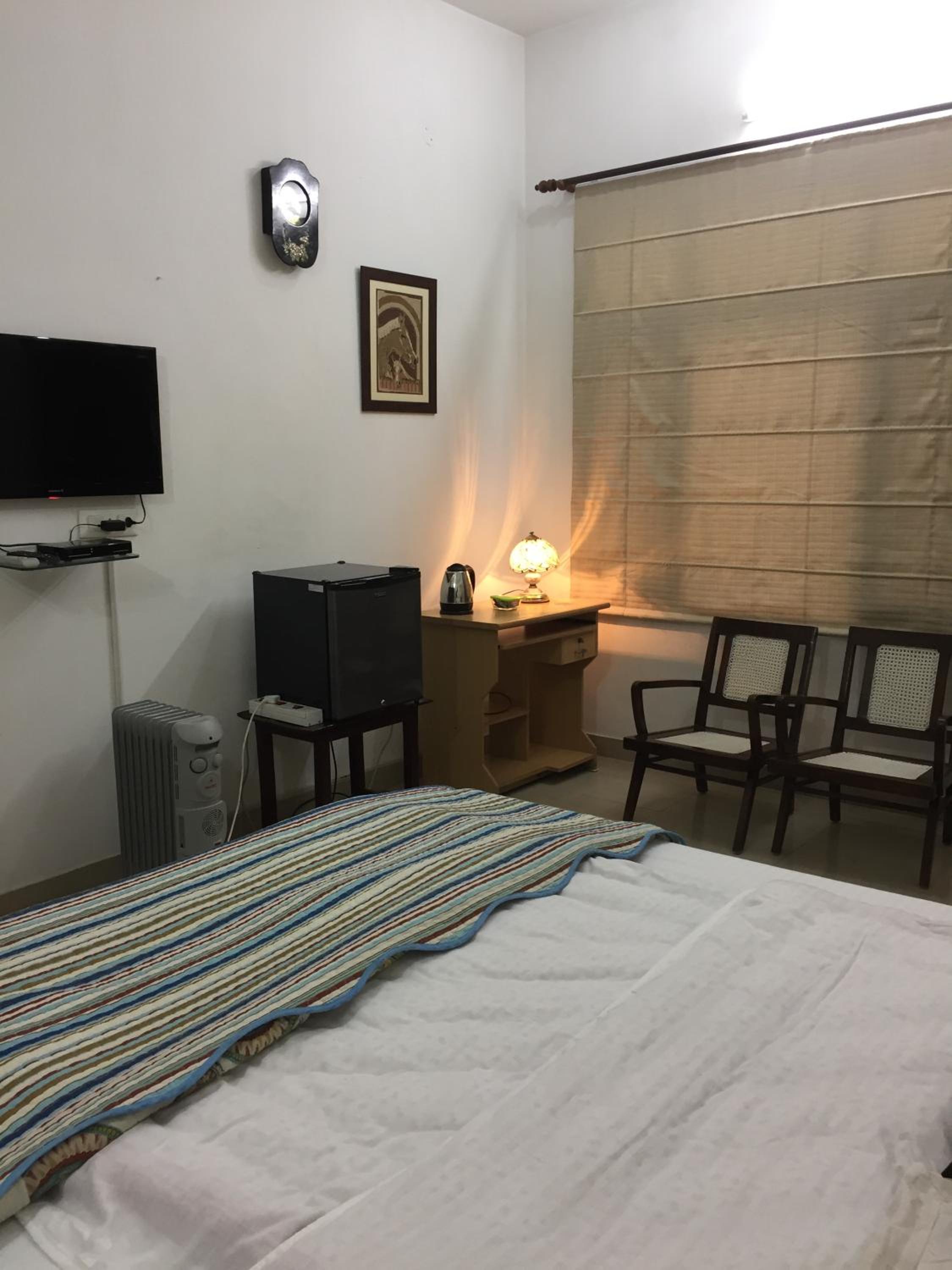 Deluxe Double Room with Bath photo 2