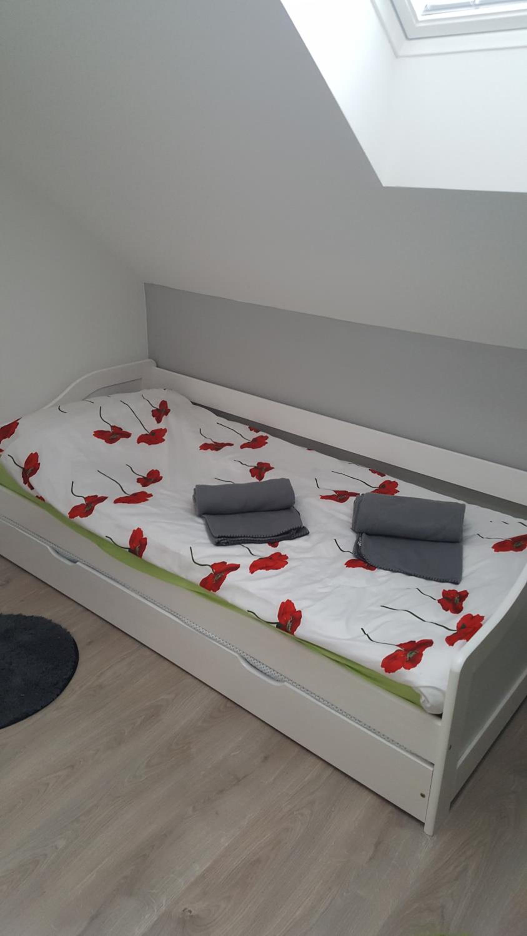 Economy Triple Room photo 3