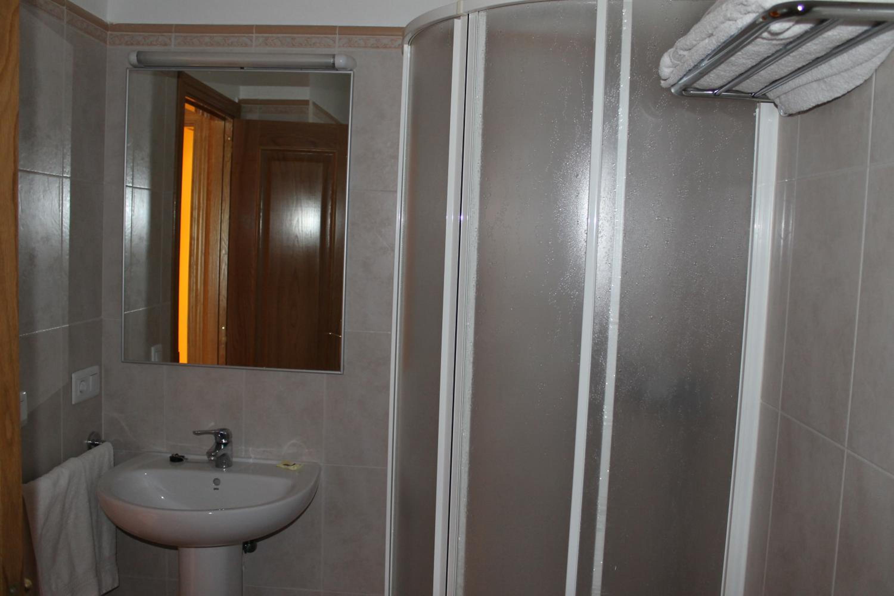 Superior Twin Room photo 3