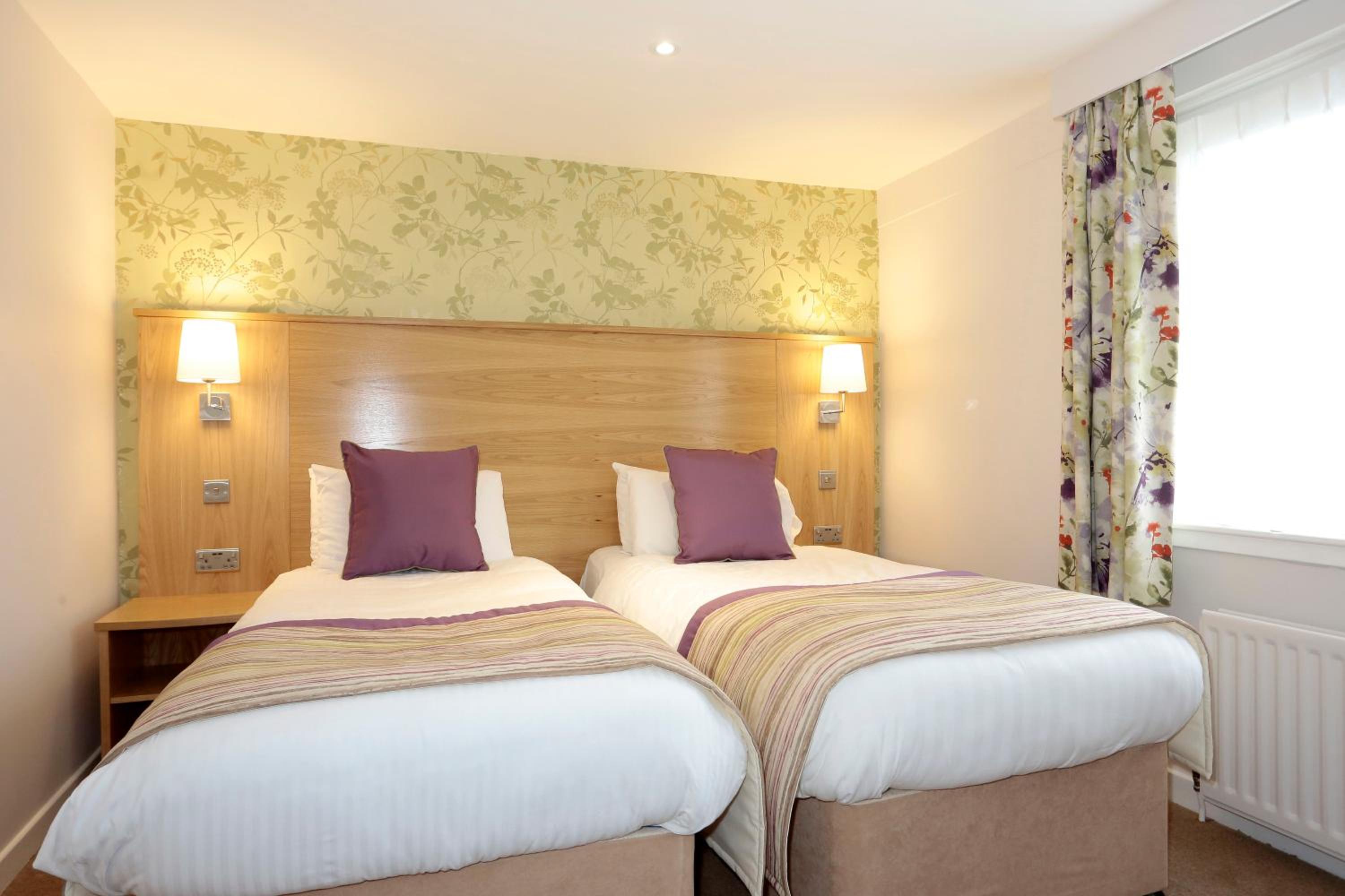 Classic Quadruple Room photo 2