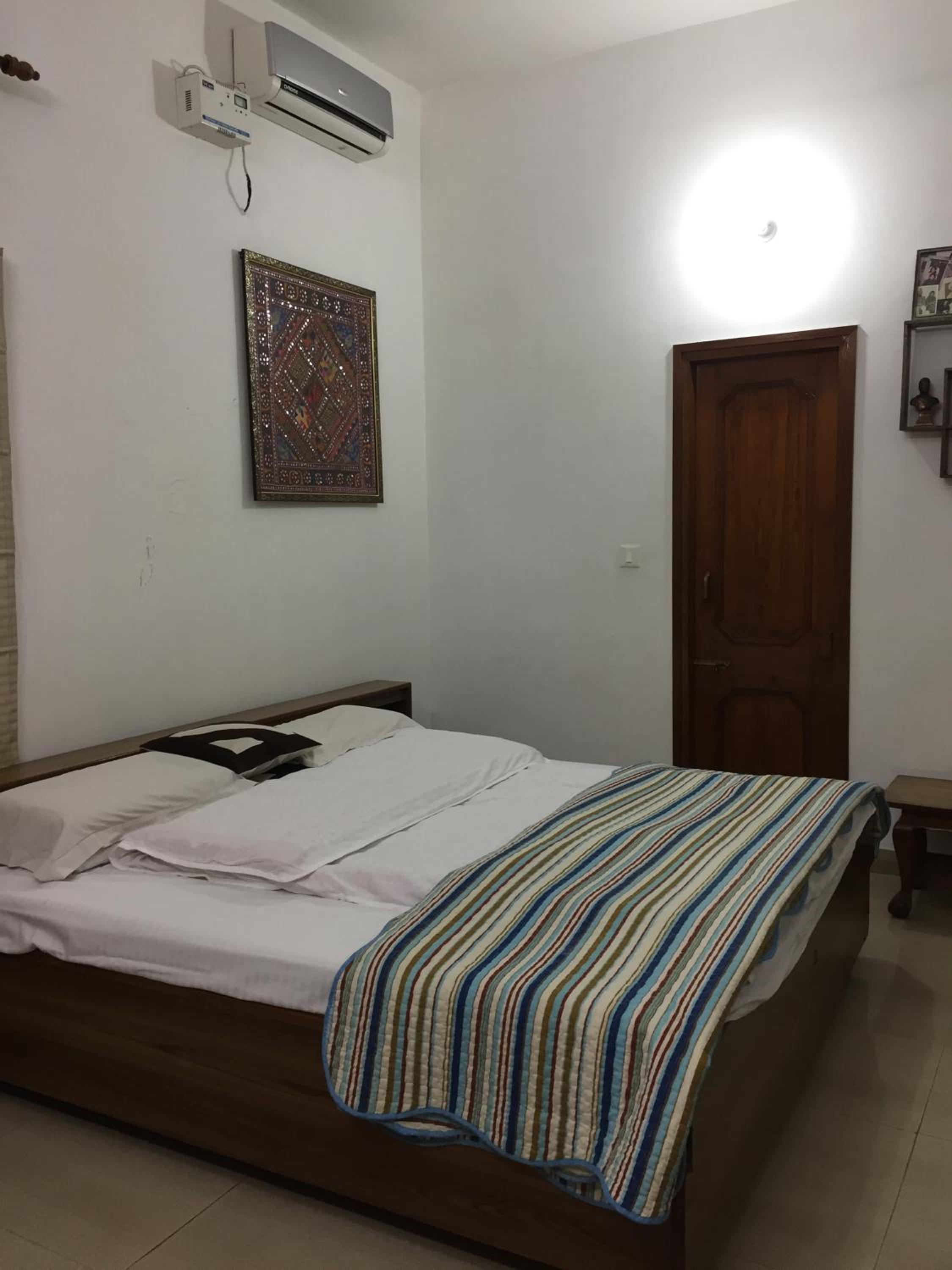 Deluxe Double Room with Bath photo 1