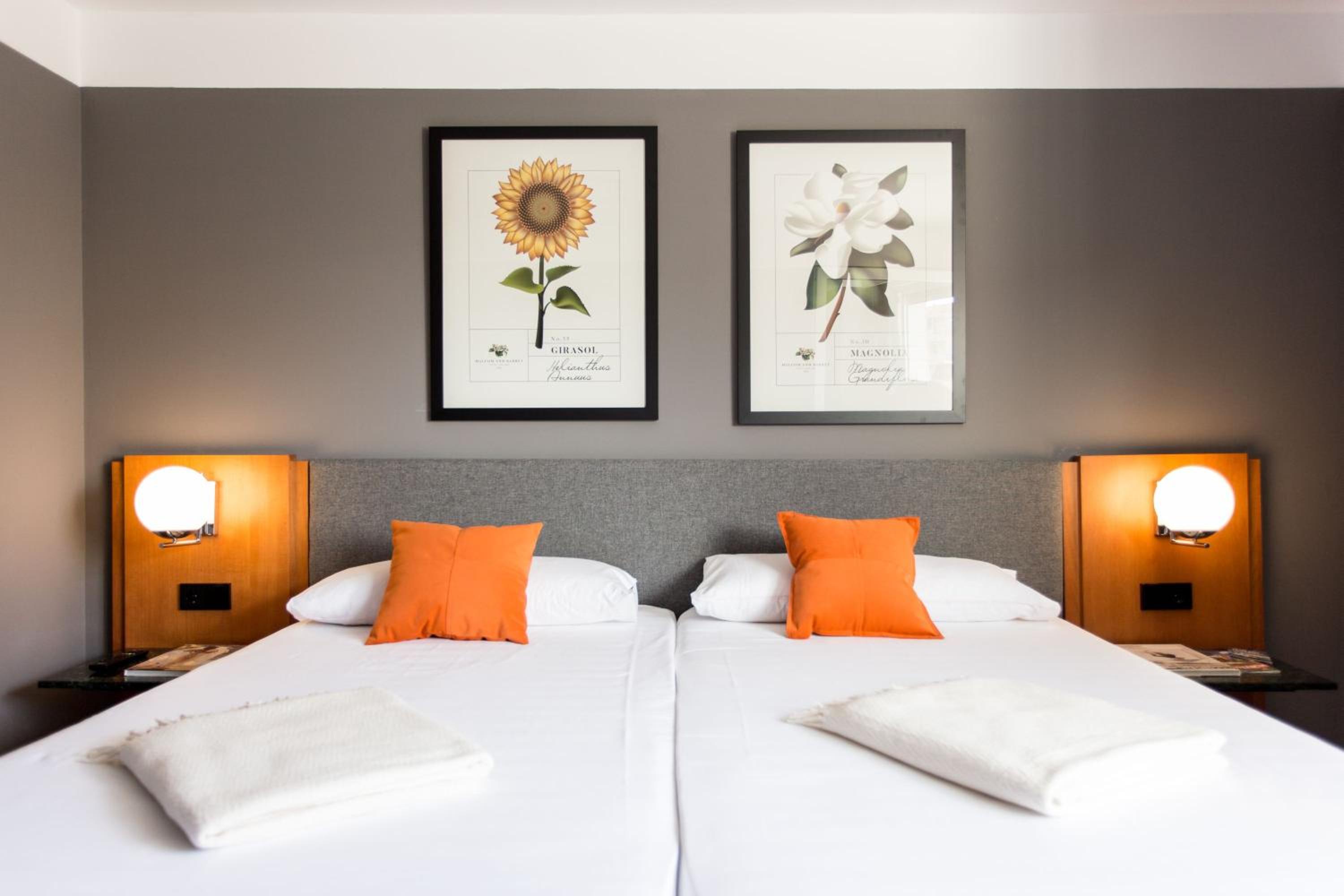 Double Room - Photo 7