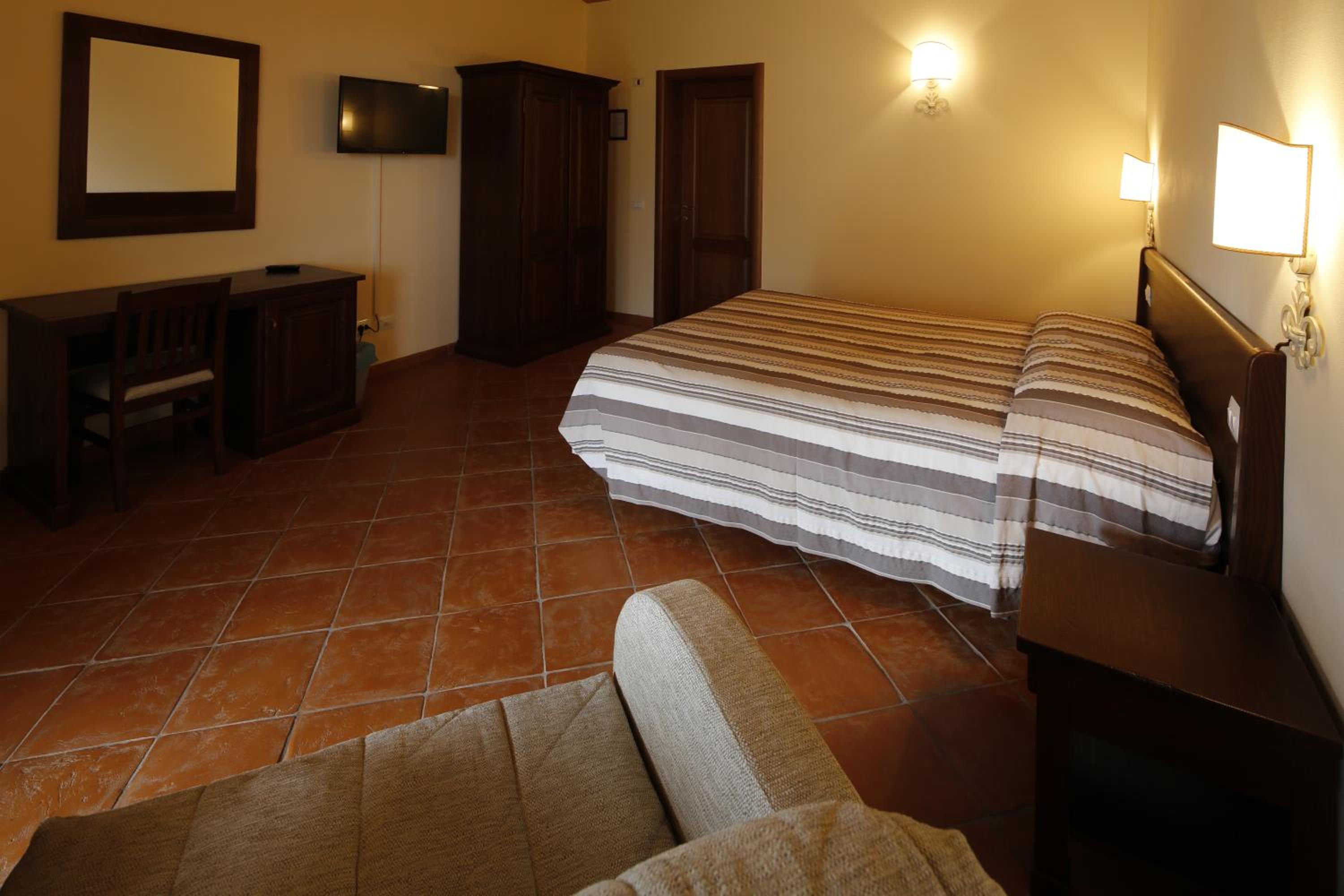 Triple Room photo 1