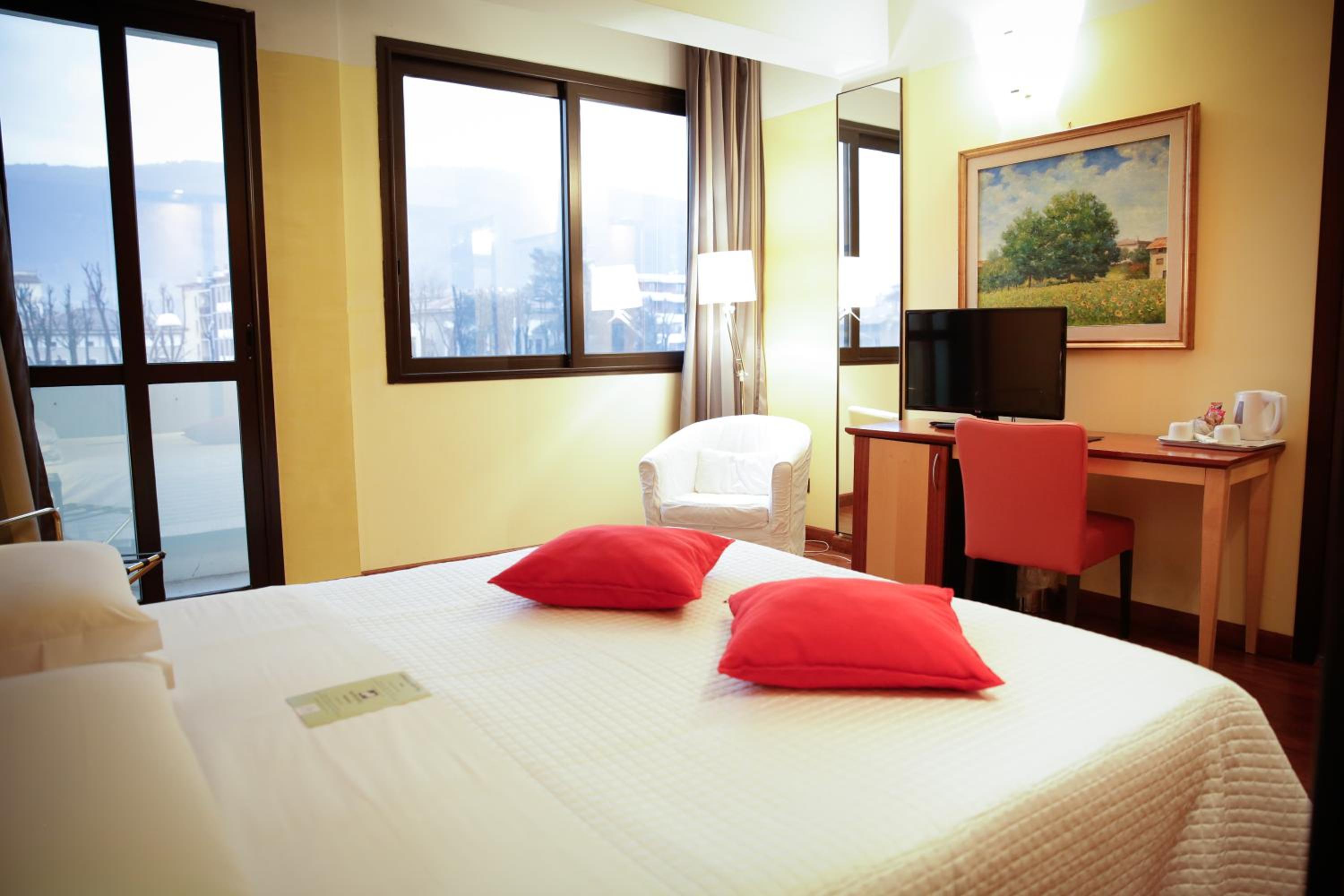 Triple Room - Photo 8