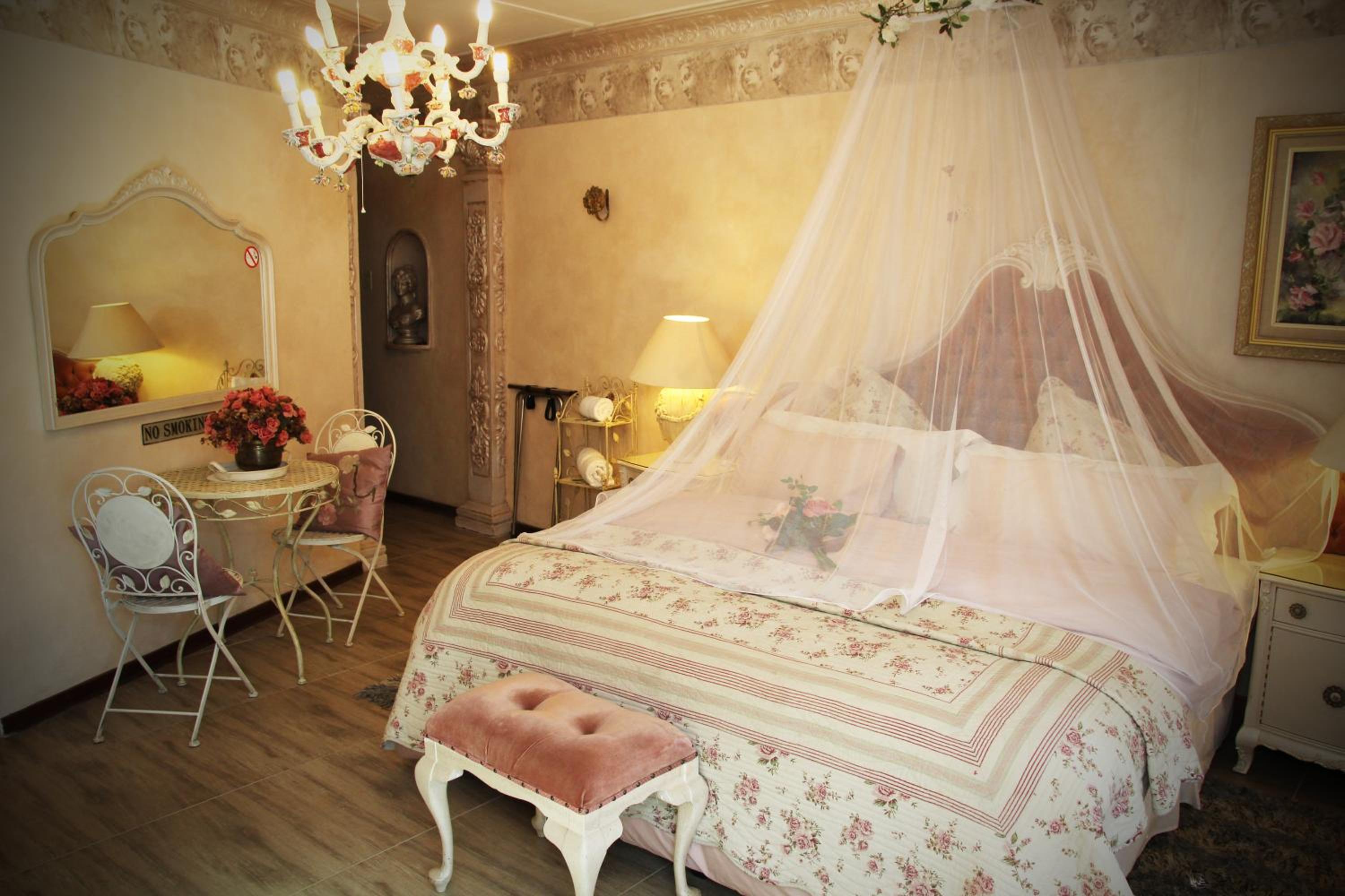 Double or Twin Room photo 3
