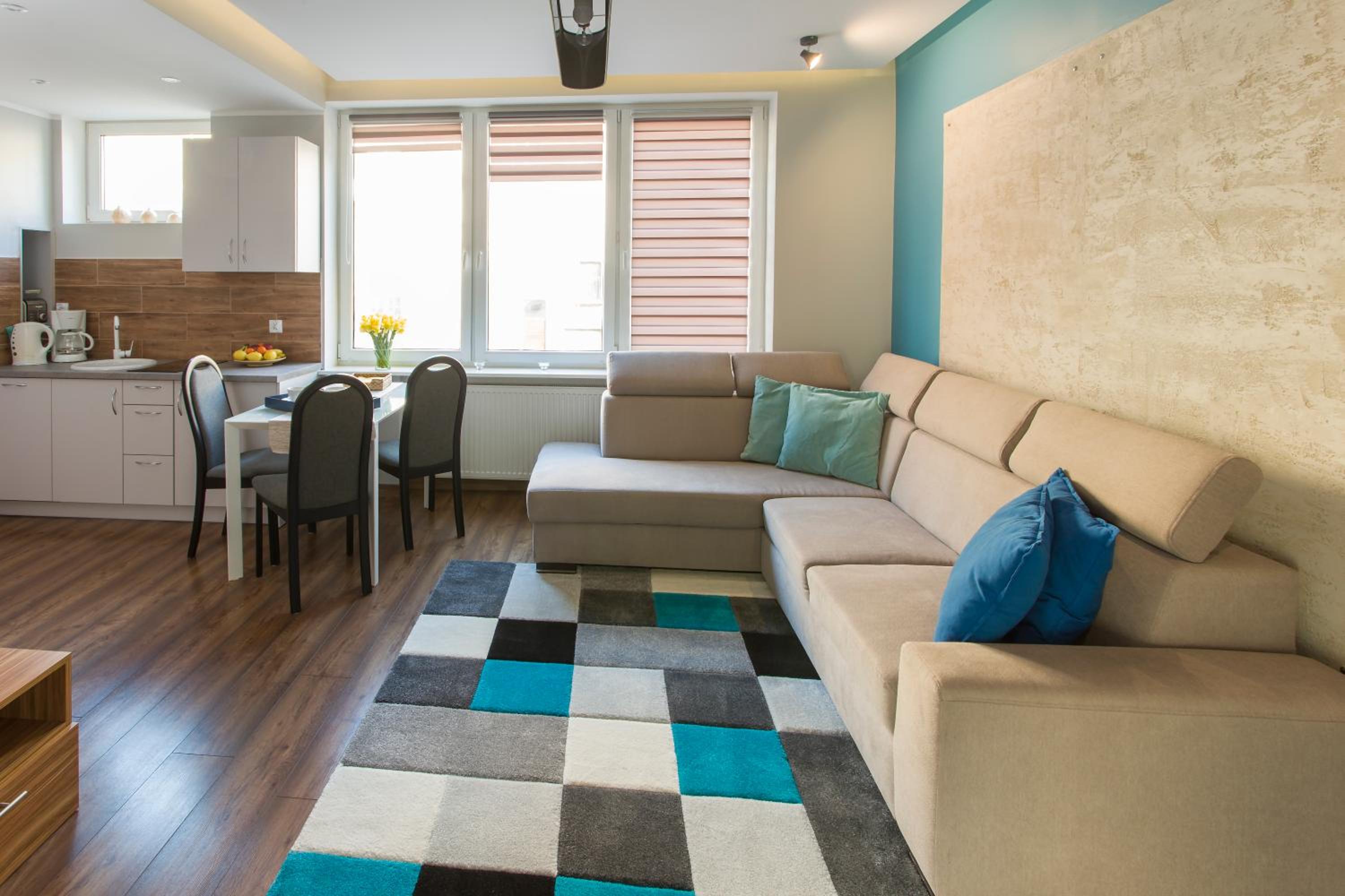 Apartment with Garden View Za Murami 19 a Street - Photo 6