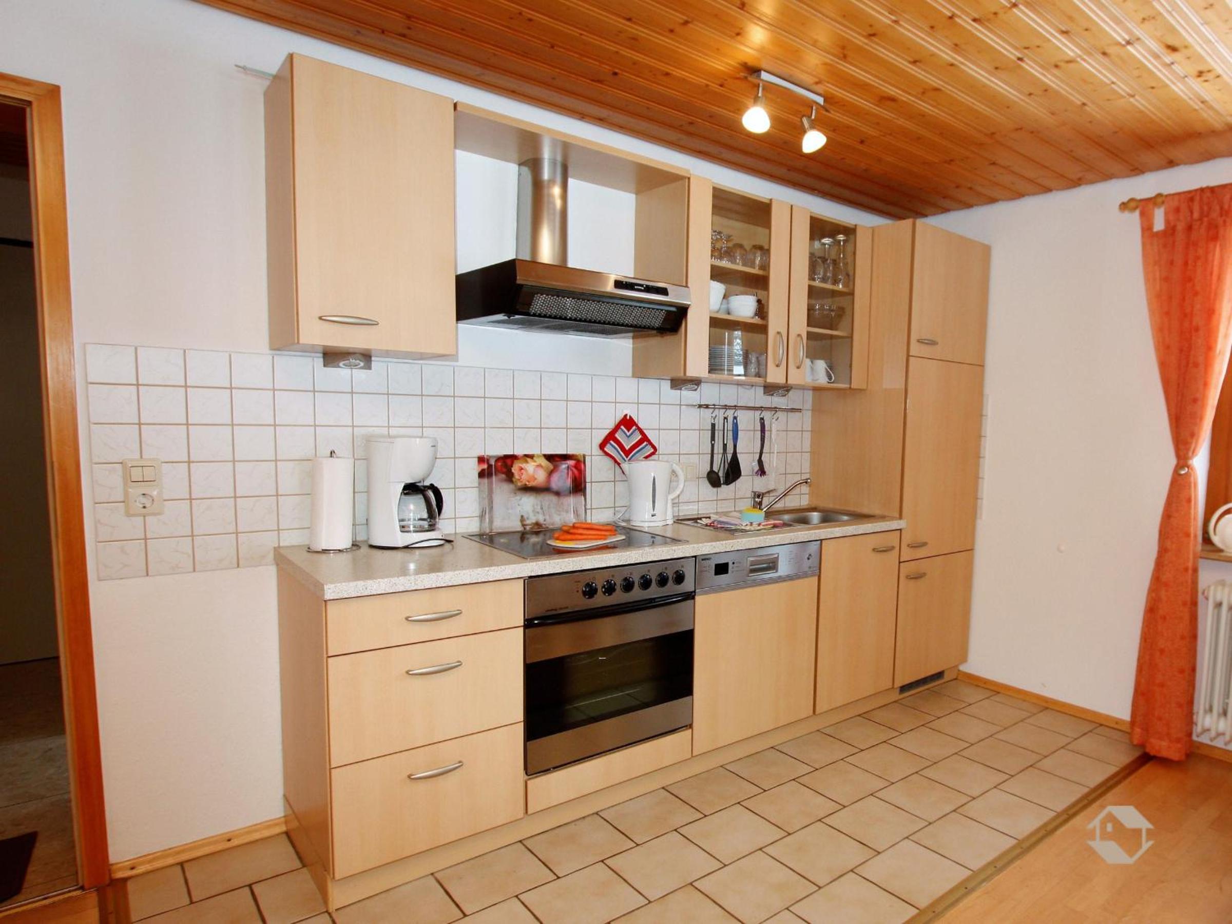 One-Bedroom Apartment with Garden View photo 2