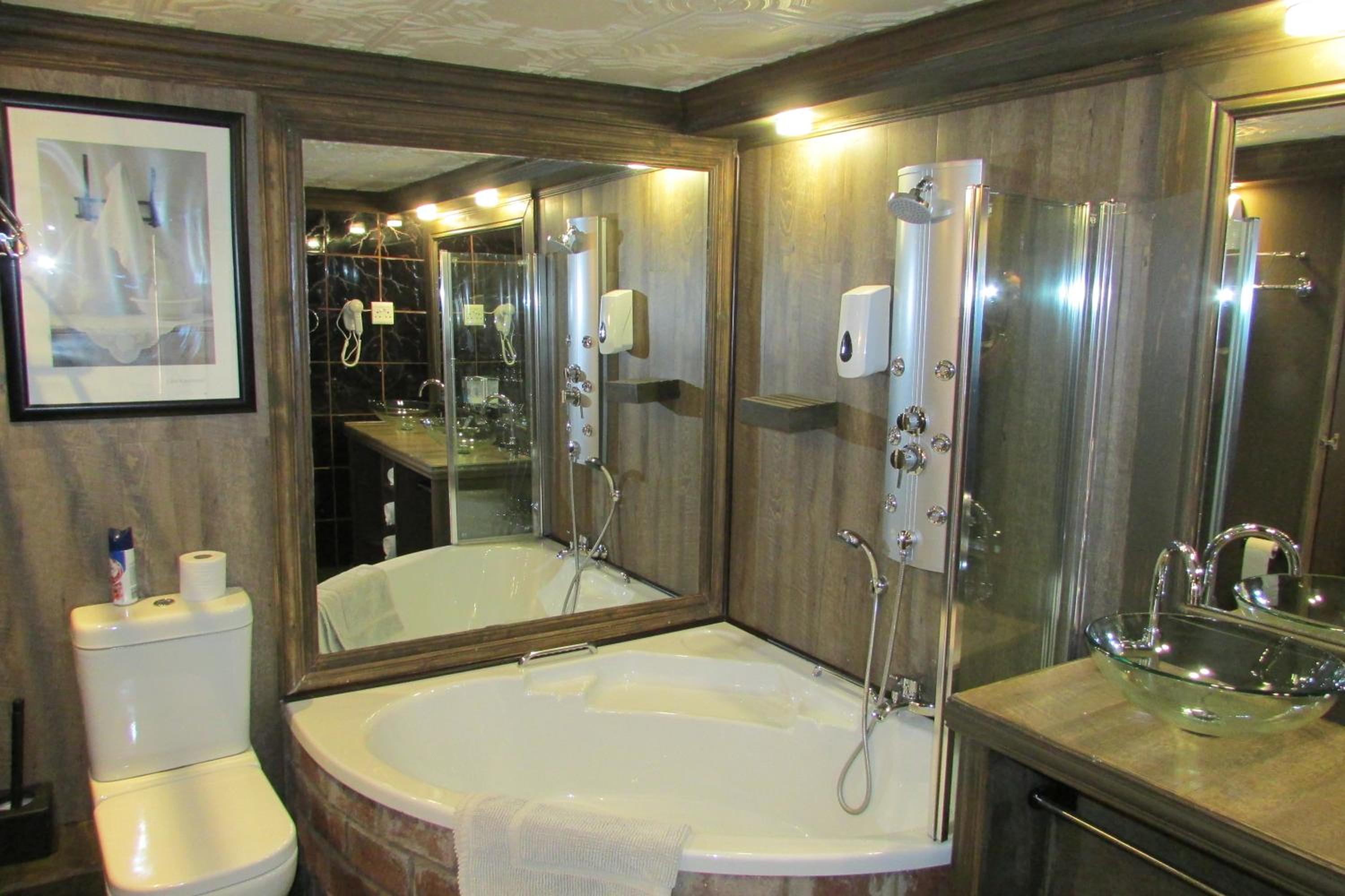 Deluxe Double Room photo 2
