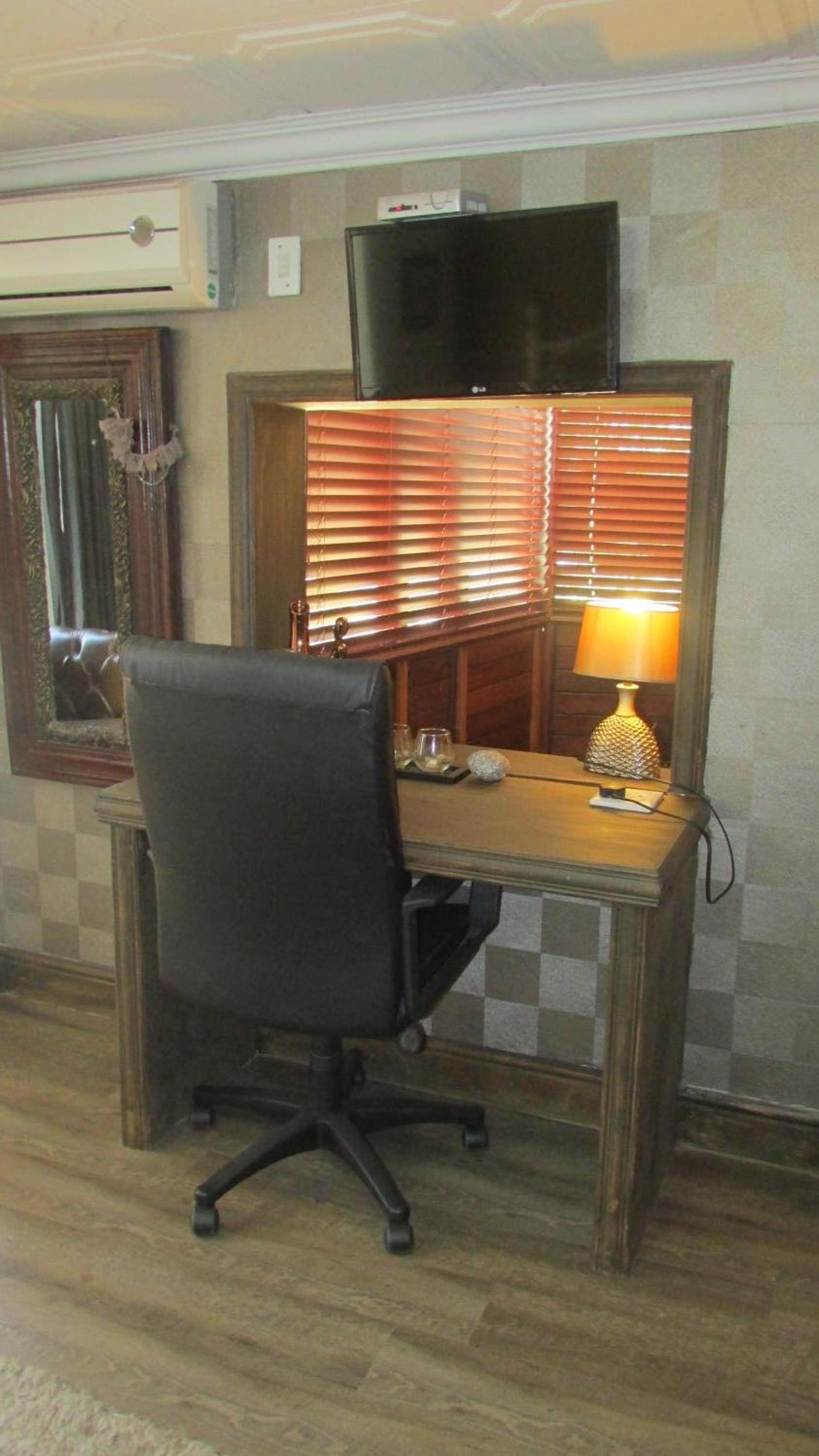 Standard Single Room photo 3