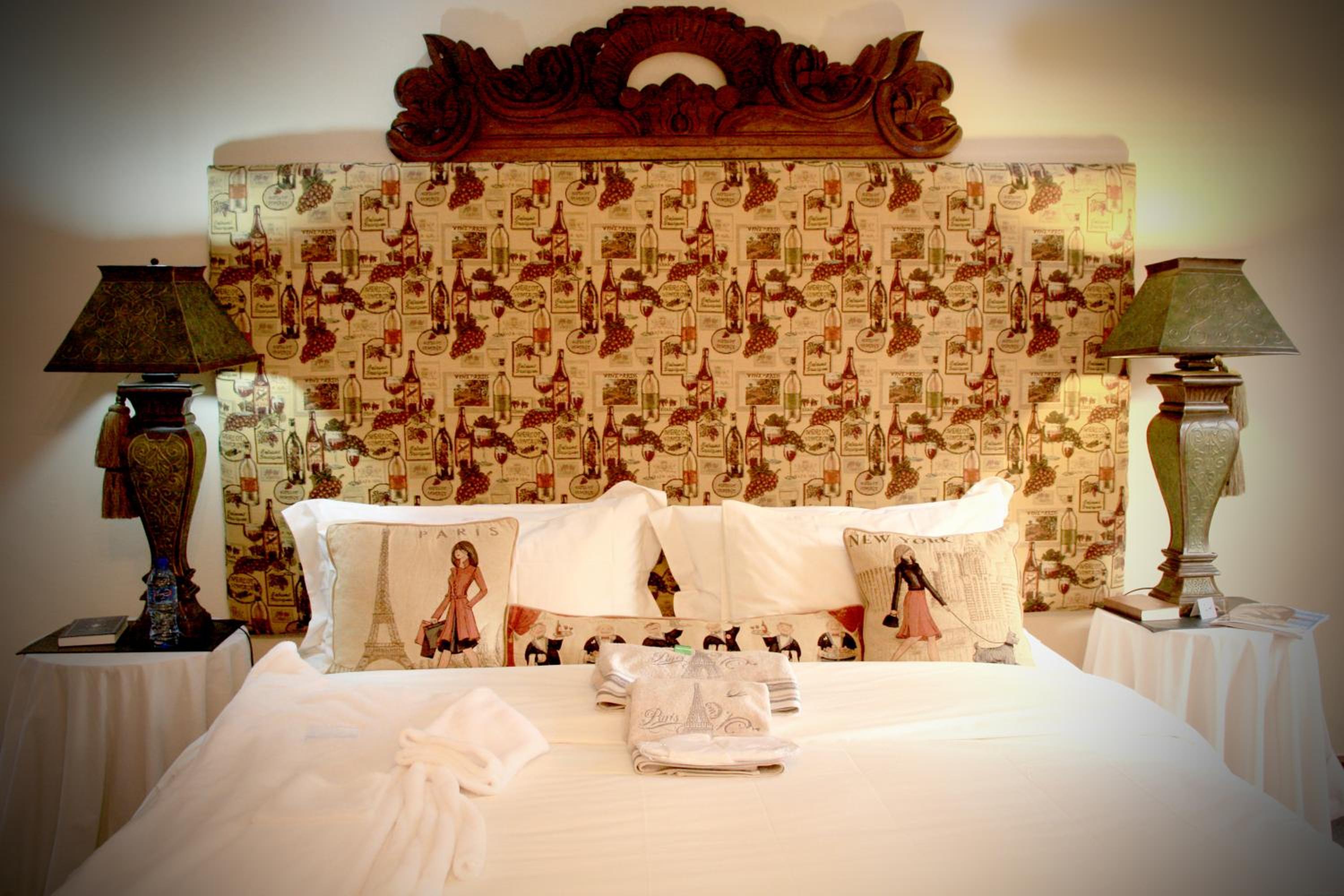 Deluxe Double or Twin Room photo 1