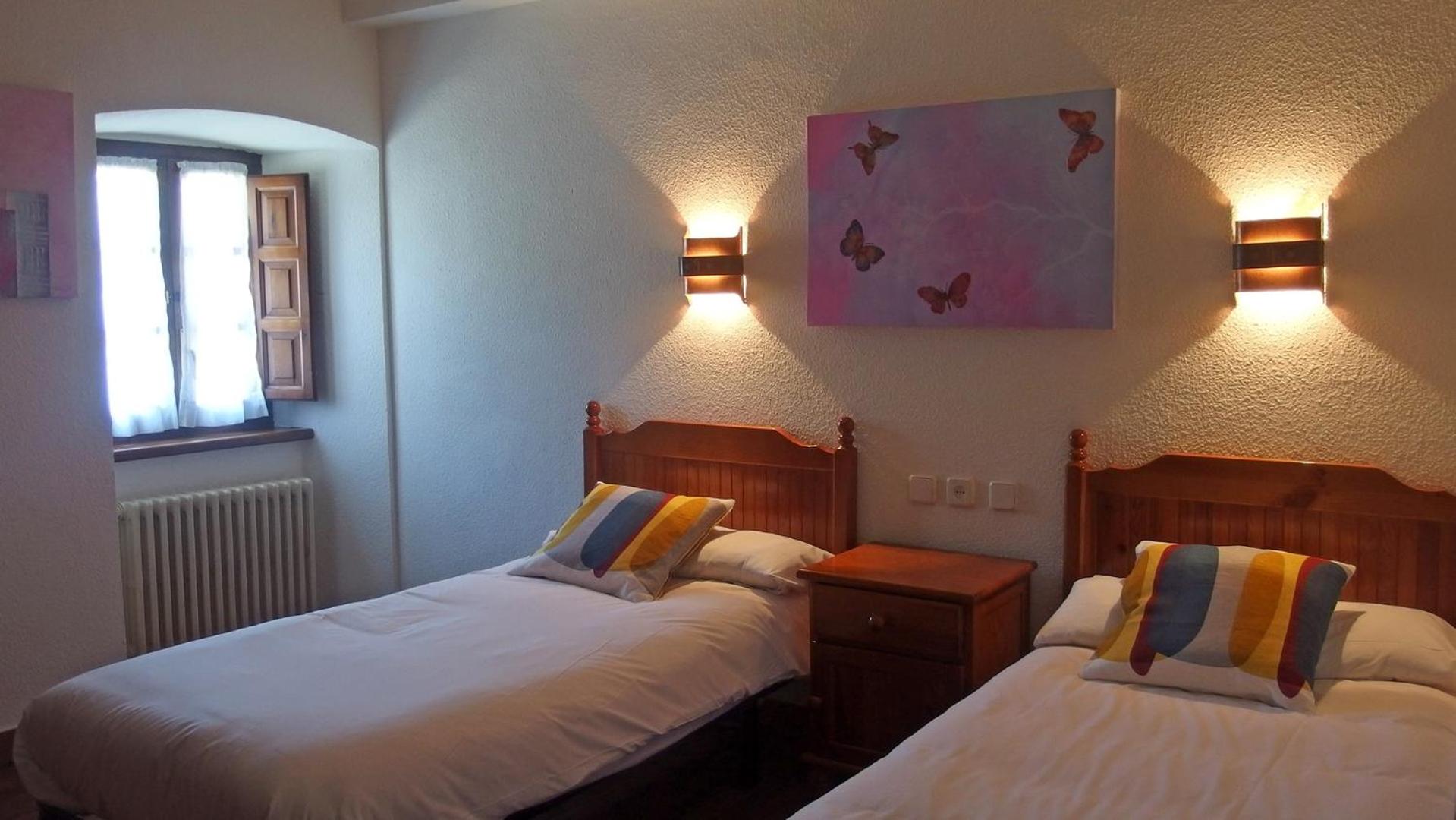 Habitación Estándar con Dos Camas Individuales