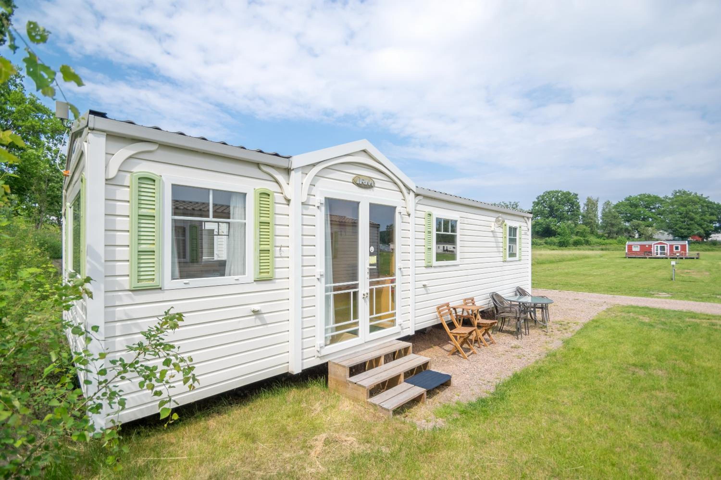 Two-Bedroom Cottage photo 2