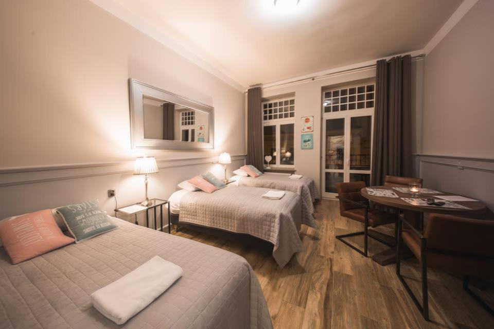 Triple Room With Shared Bathroom photo 1