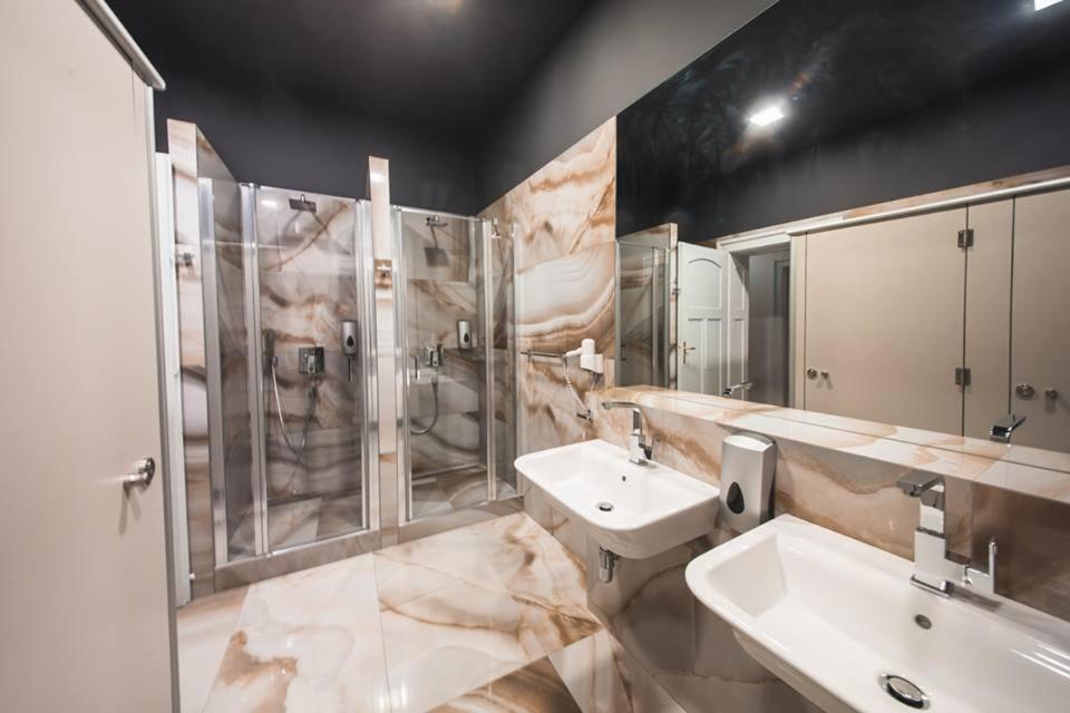 Triple Room With Shared Bathroom photo 2