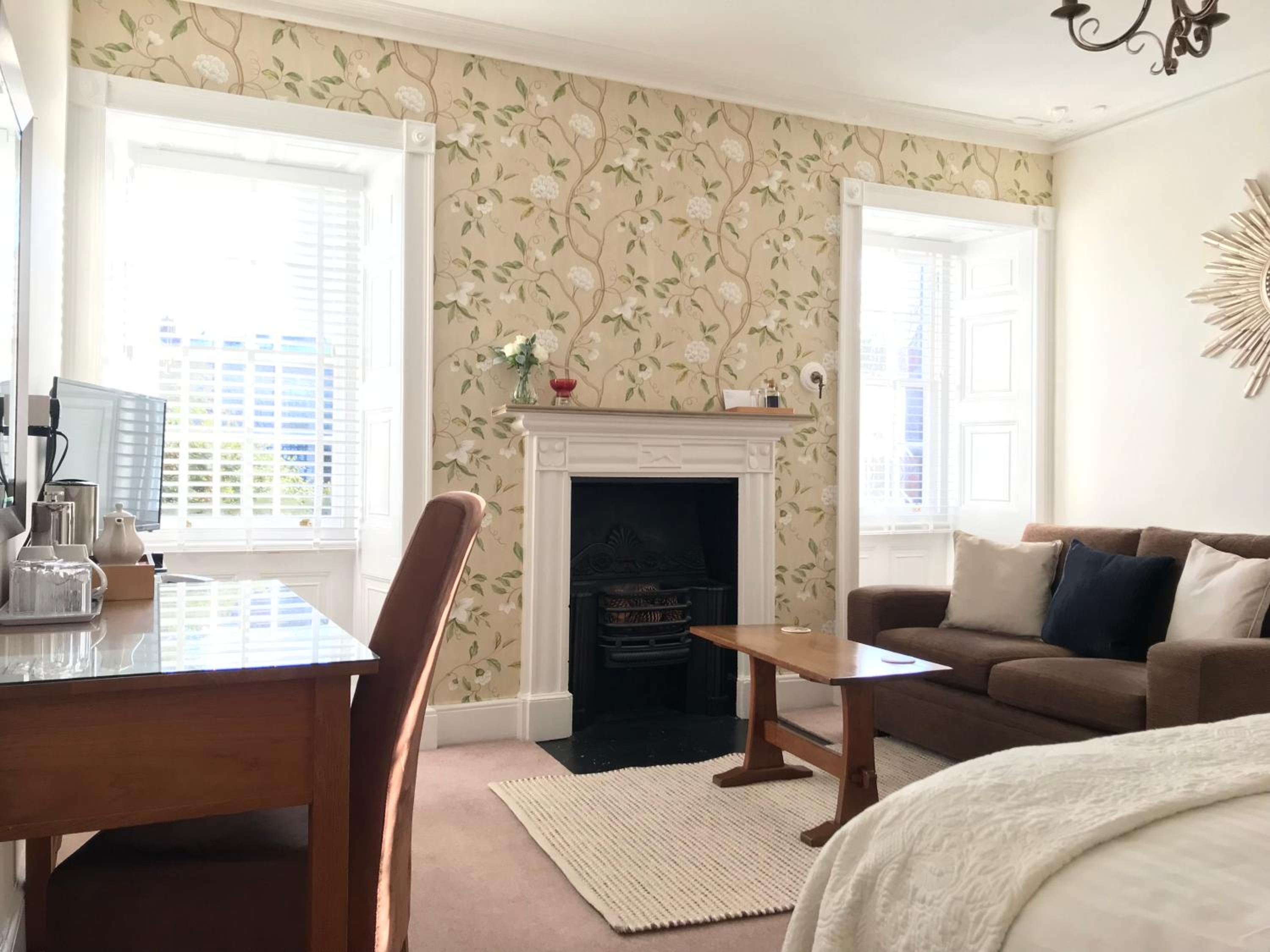 Deluxe Junior Suite photo 1