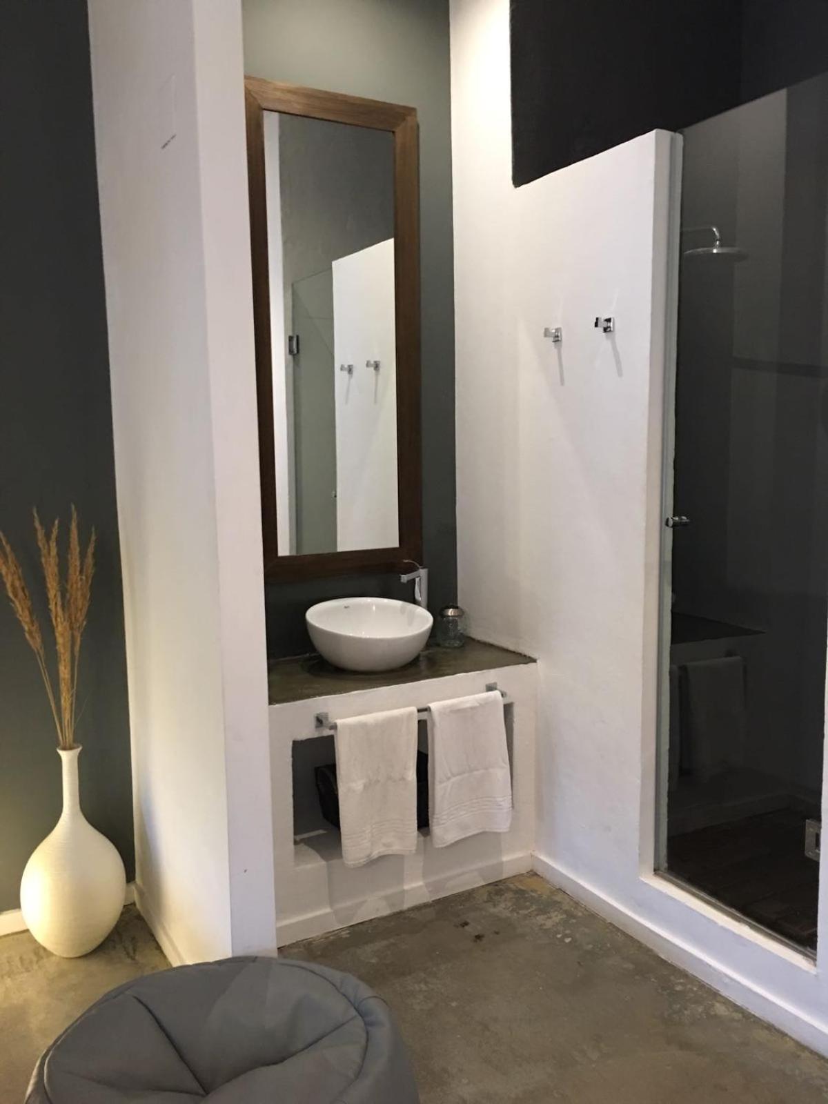 Double Room with Spa Bath photo 3